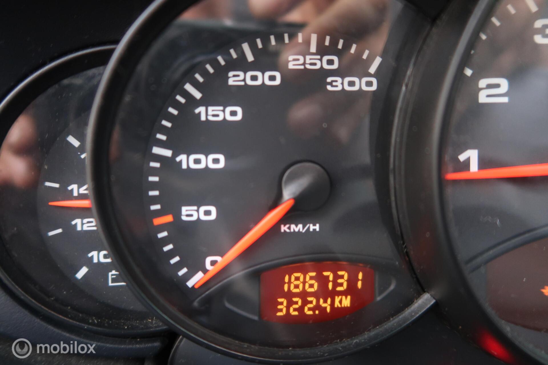 Foto van Porsche 911 Carrera