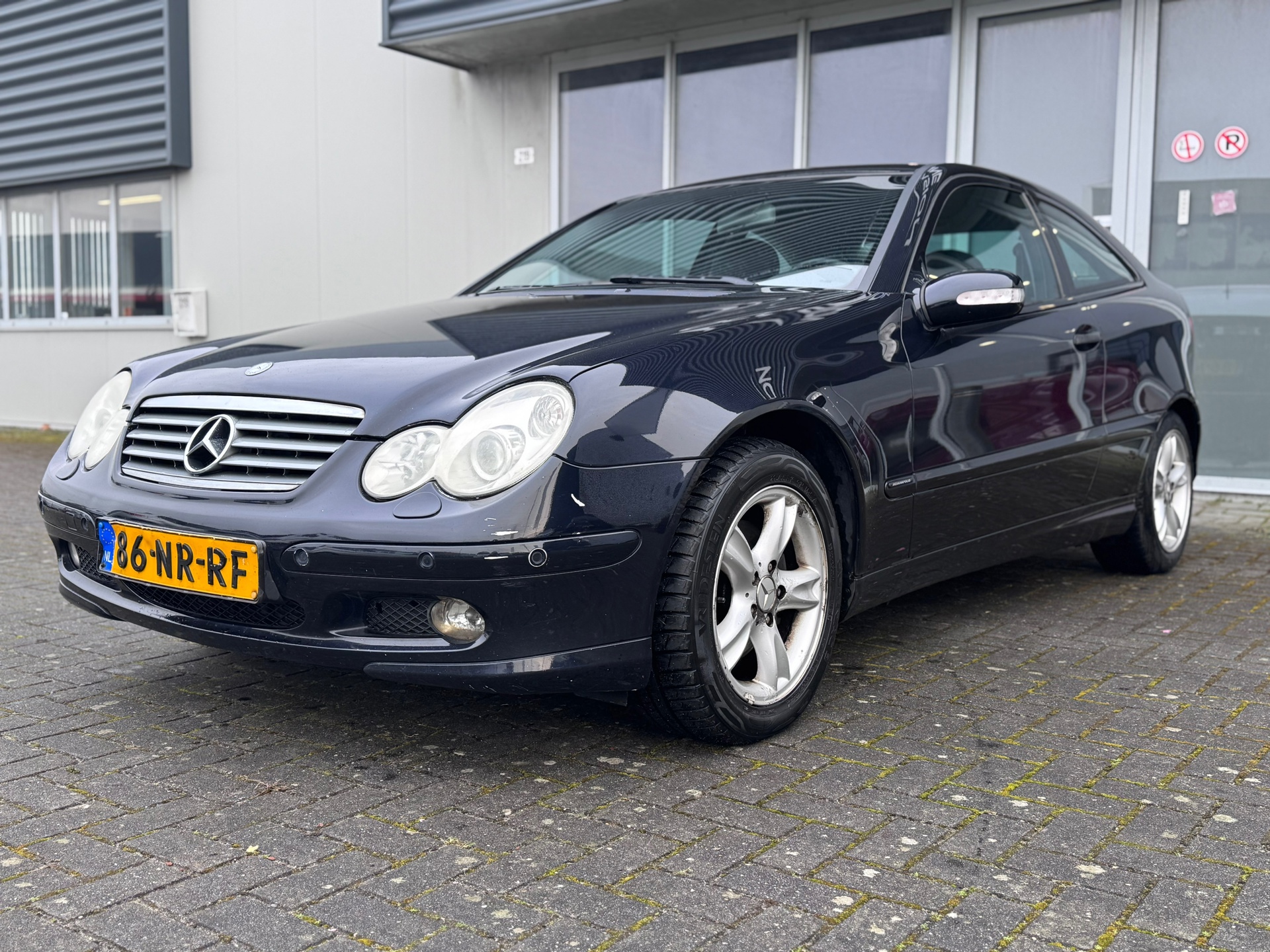 Foto van Mercedes-Benz C 200 Kompressor