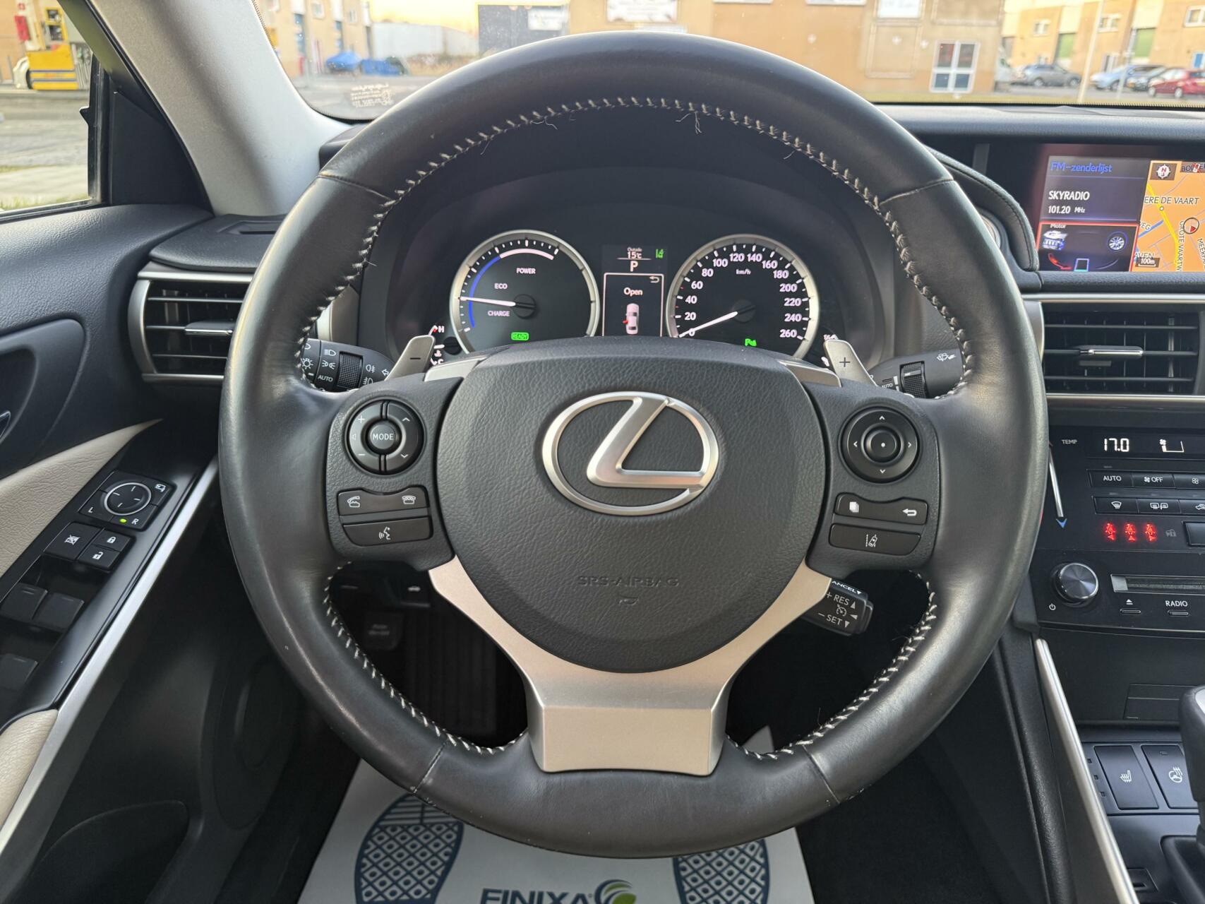 Foto van Lexus Is
