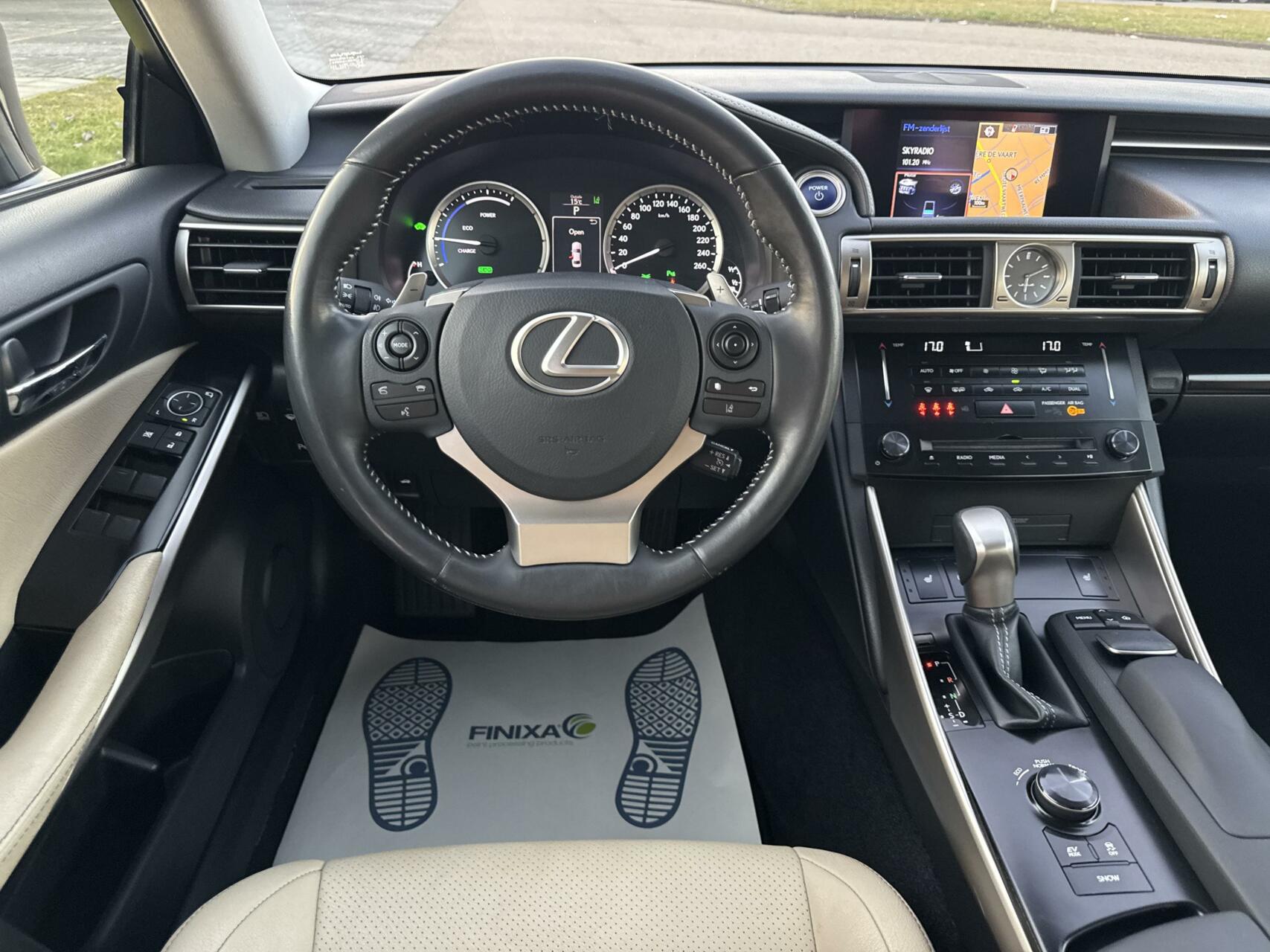 Foto van Lexus Is
