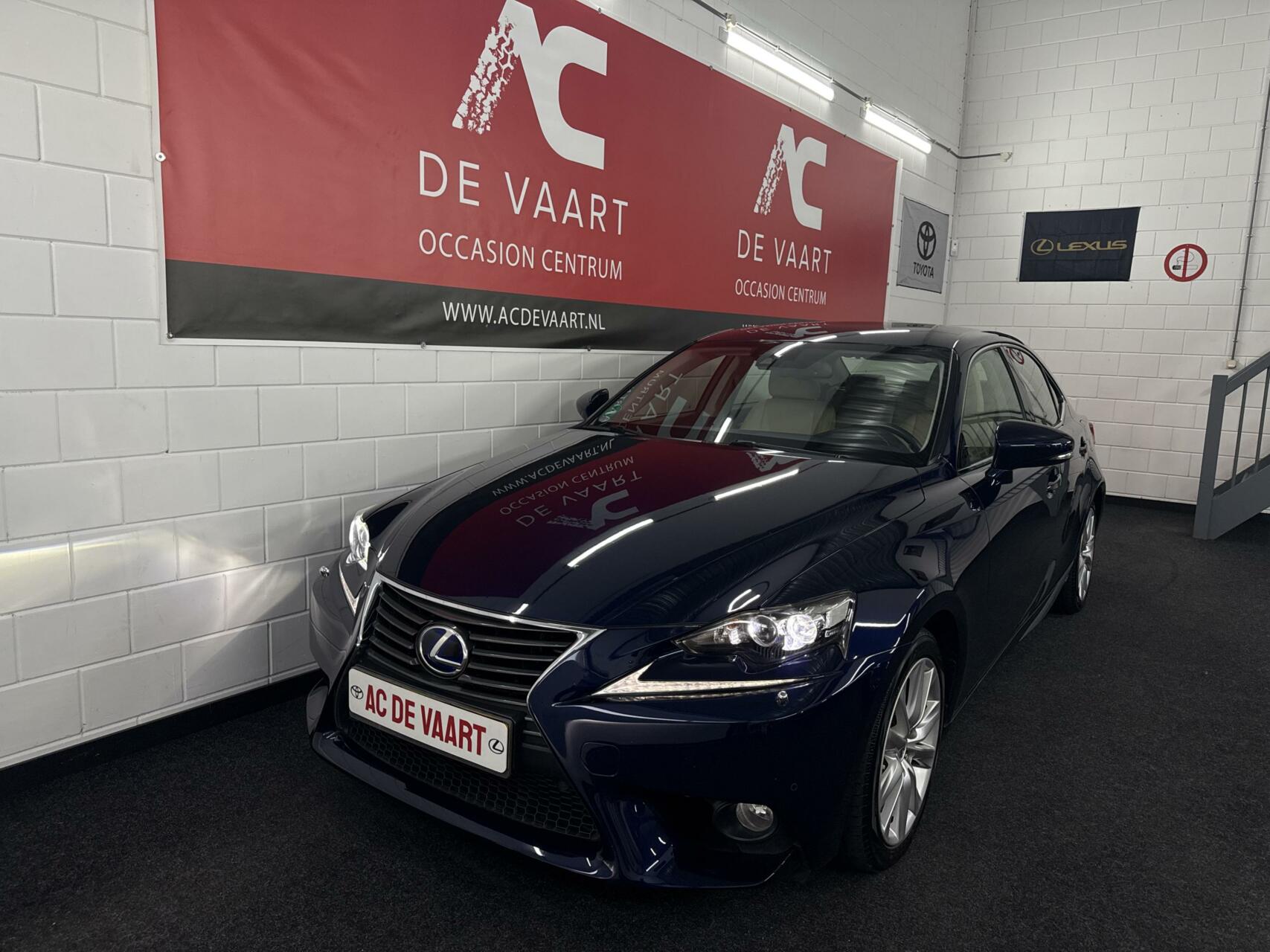 Foto van Lexus Is