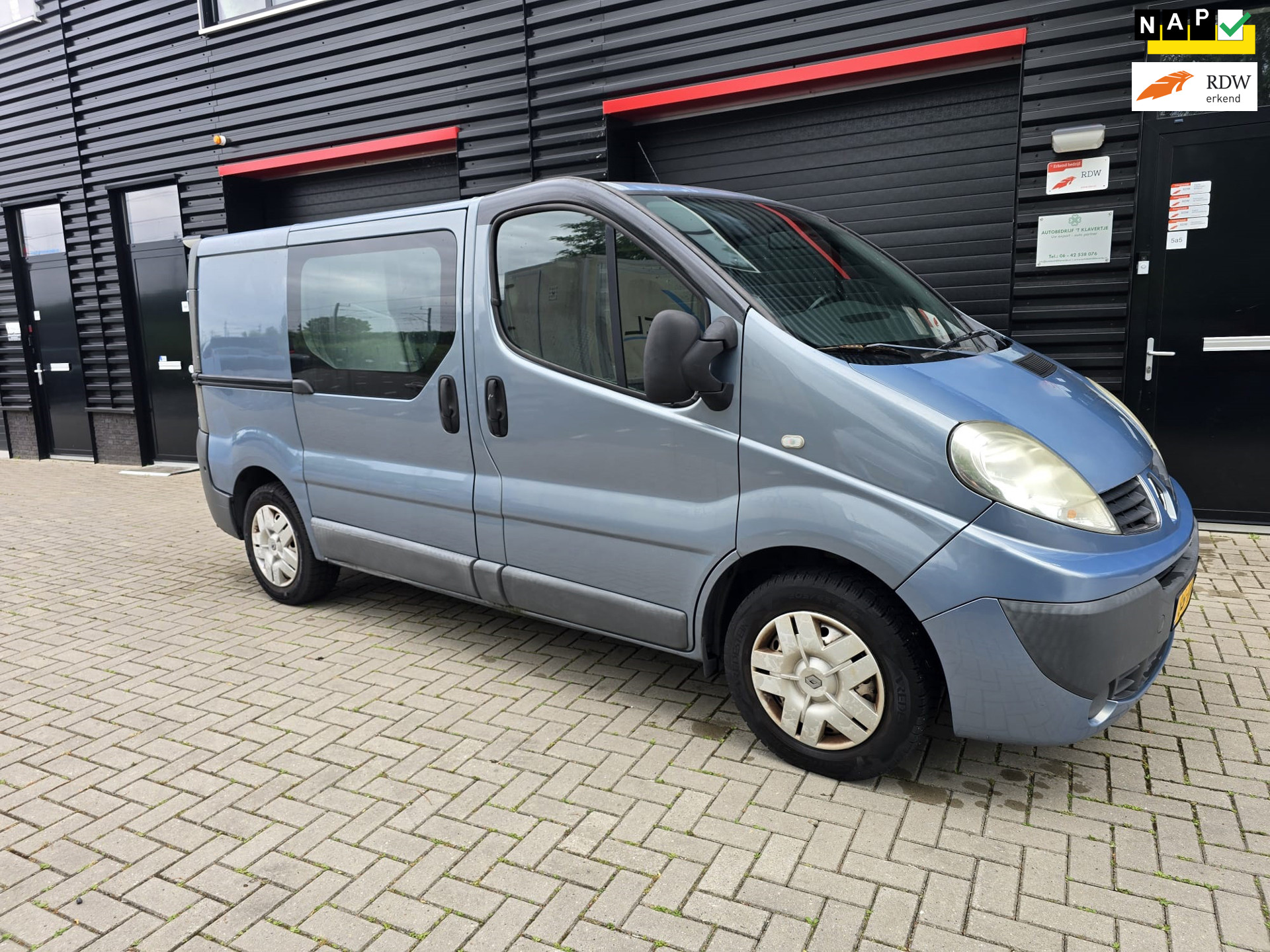 Renault Trafic T27 L1/h1 2.0 Dci 84kw E4 2.0 dCi T27 L1H1 | 6 PERS | 84 kw - 115PK | AIRCO | ELEC. RAMEN | NAP 2008 - voorkant