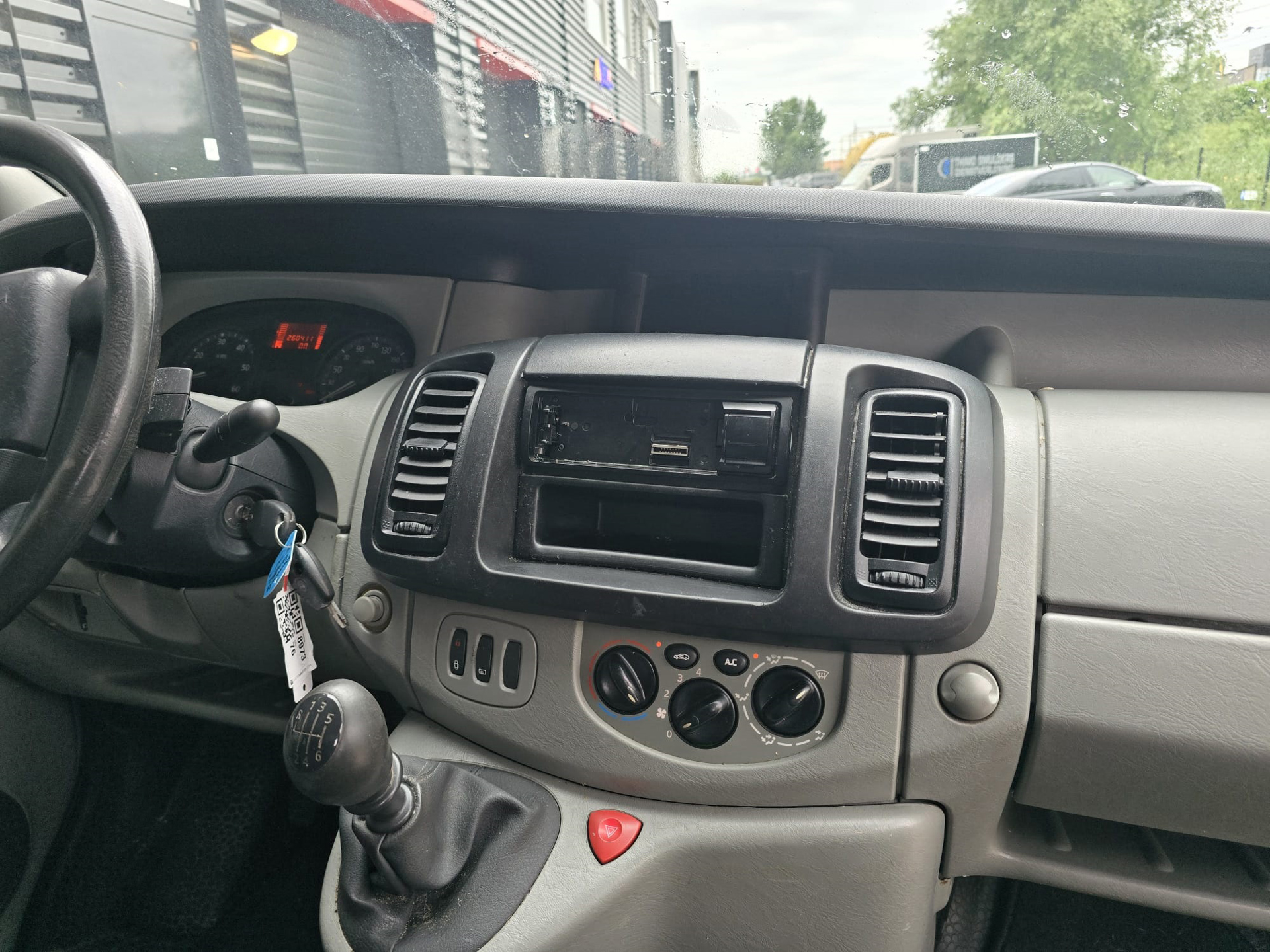 Foto van Renault Trafic T27 L1/h1 2.0 Dci 84kw E4