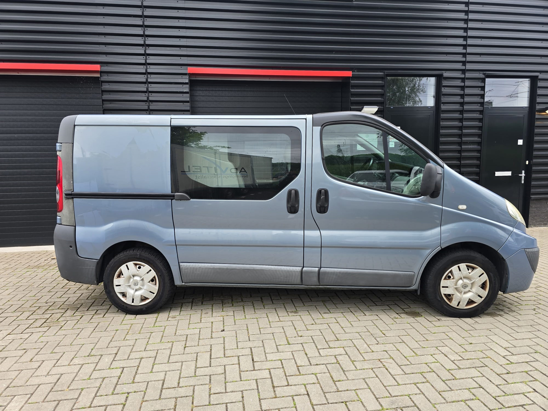 Foto van Renault Trafic T27 L1/h1 2.0 Dci 84kw E4