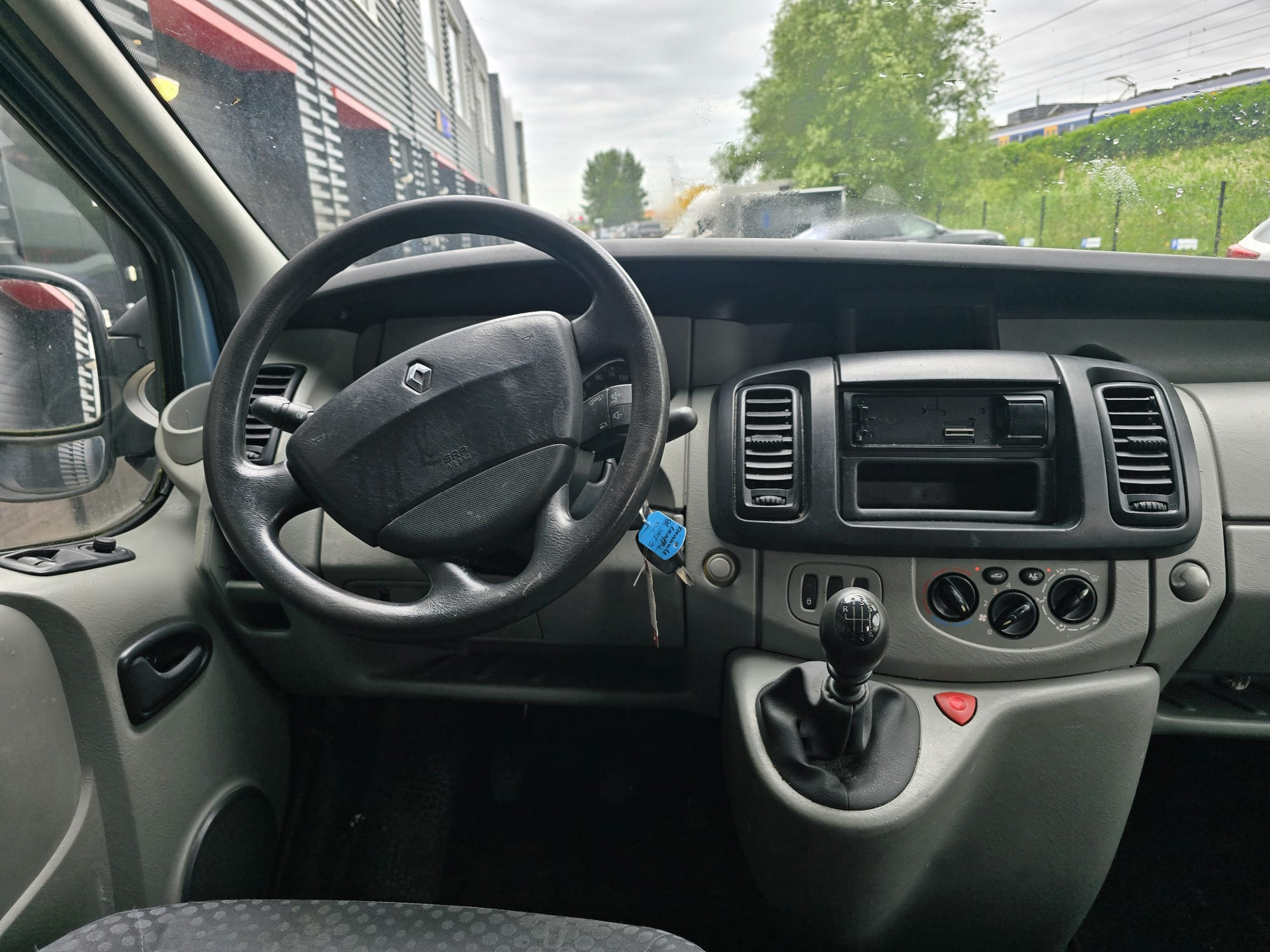 Foto van Renault Trafic T27 L1/h1 2.0 Dci 84kw E4