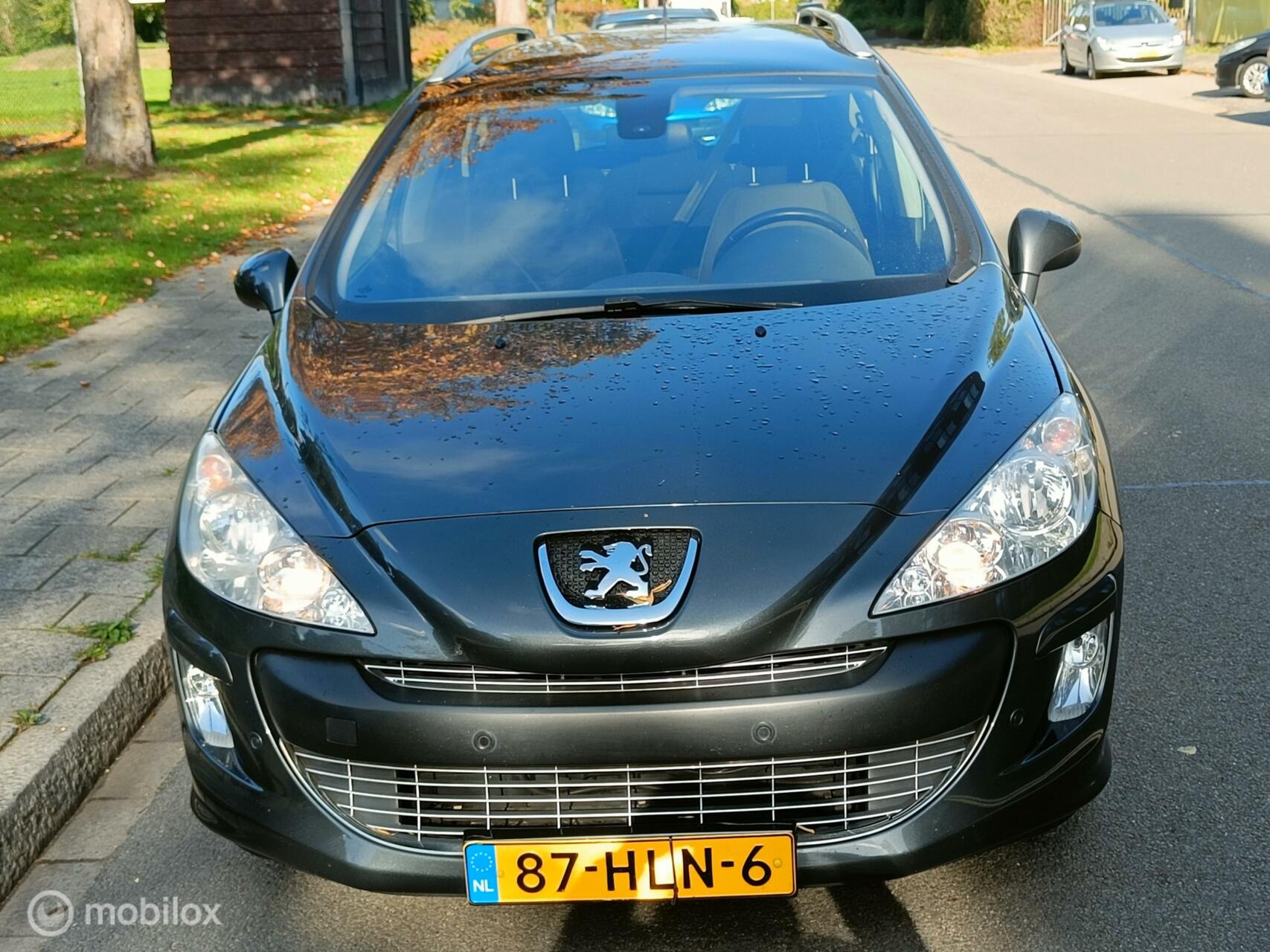 Foto van Peugeot 308 SW