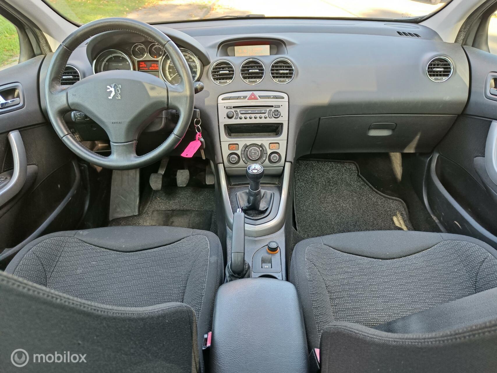 Foto van Peugeot 308 SW