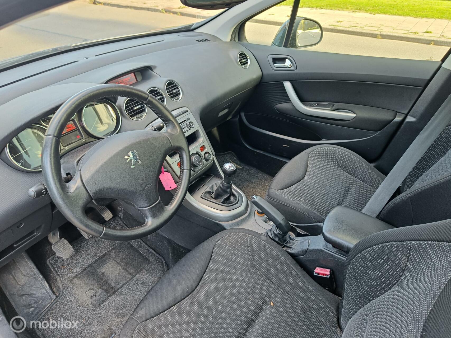 Foto van Peugeot 308 SW