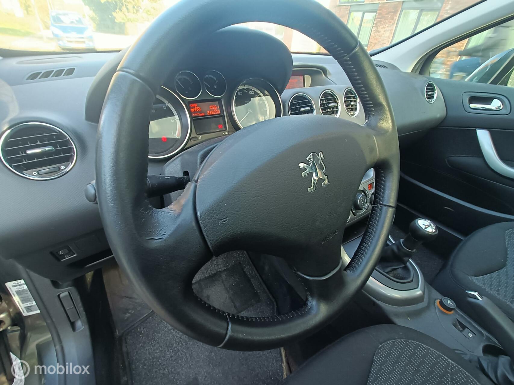Foto van Peugeot 308 SW