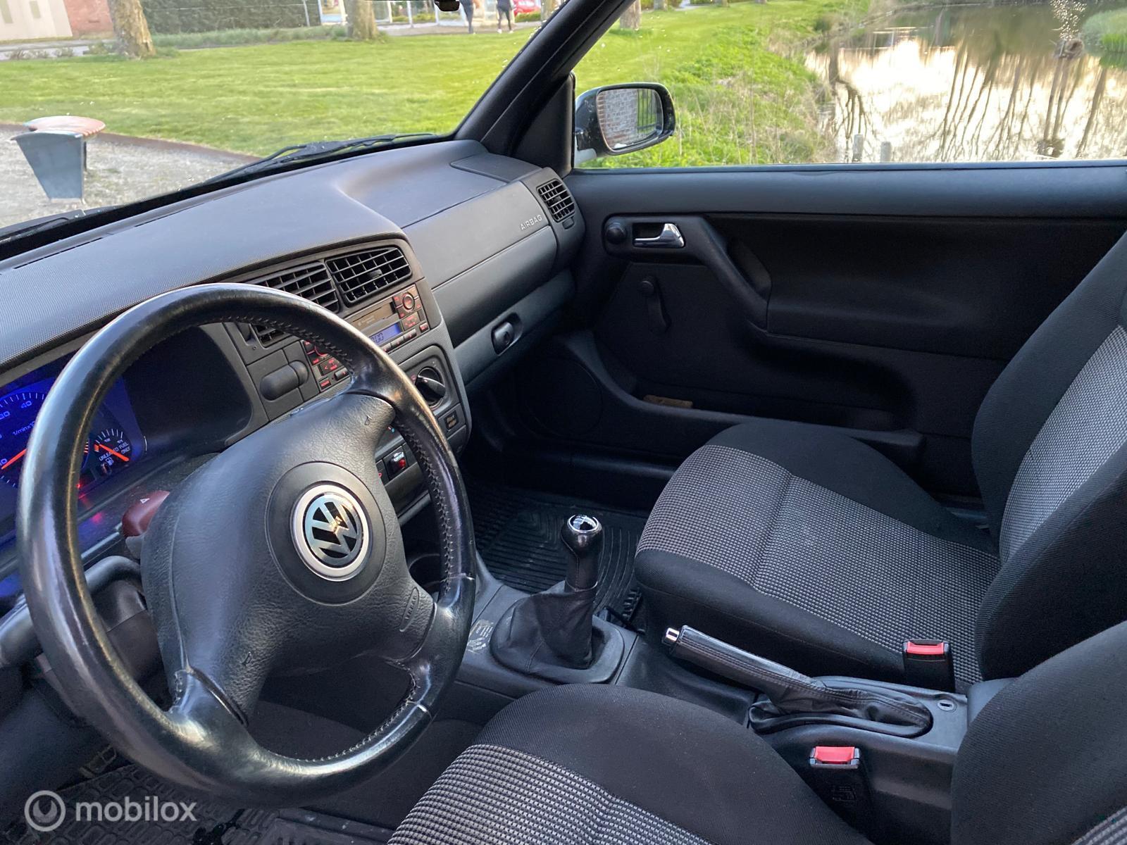 Foto van Volkswagen Golf Cabrio