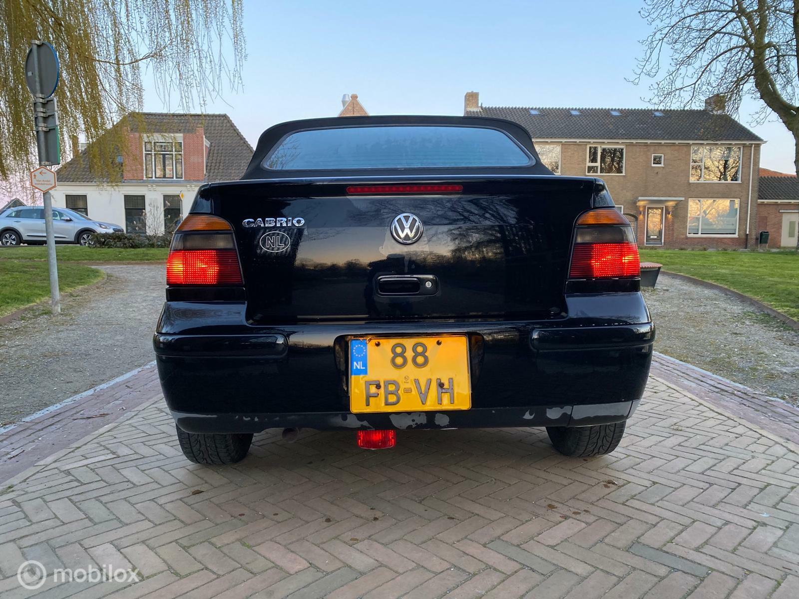 Foto van Volkswagen Golf Cabrio