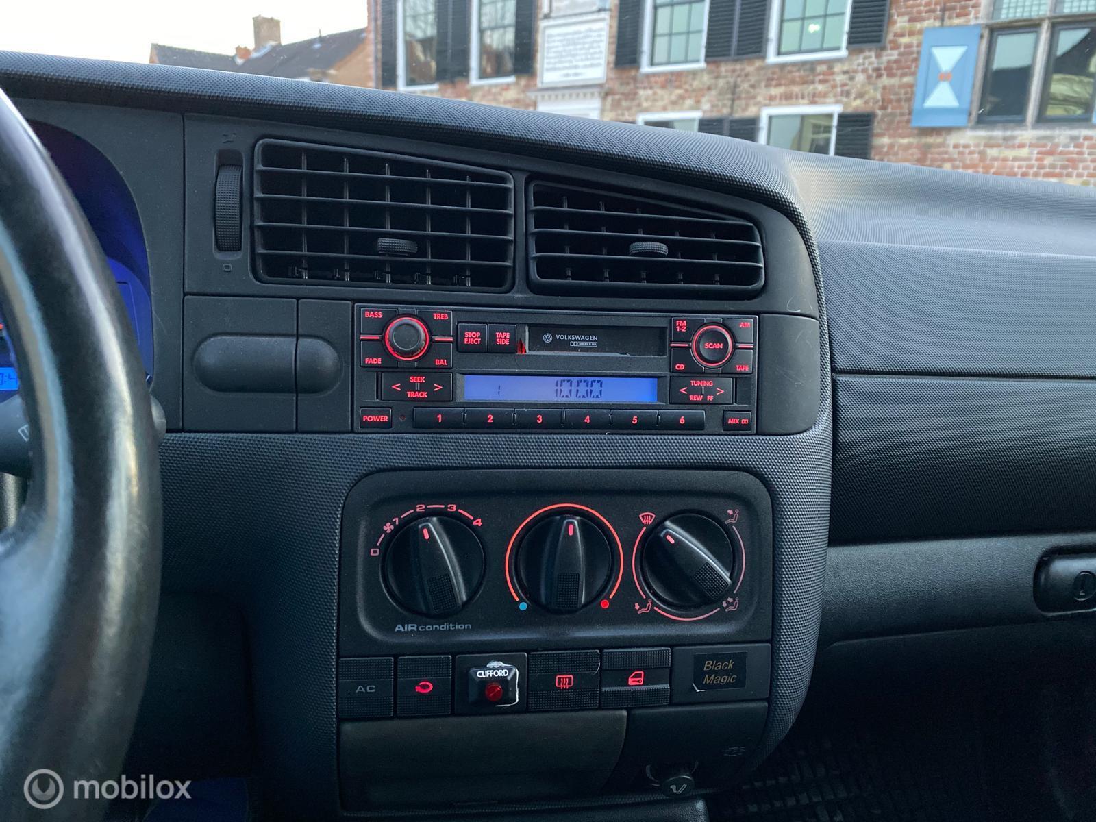 Foto van Volkswagen Golf Cabrio