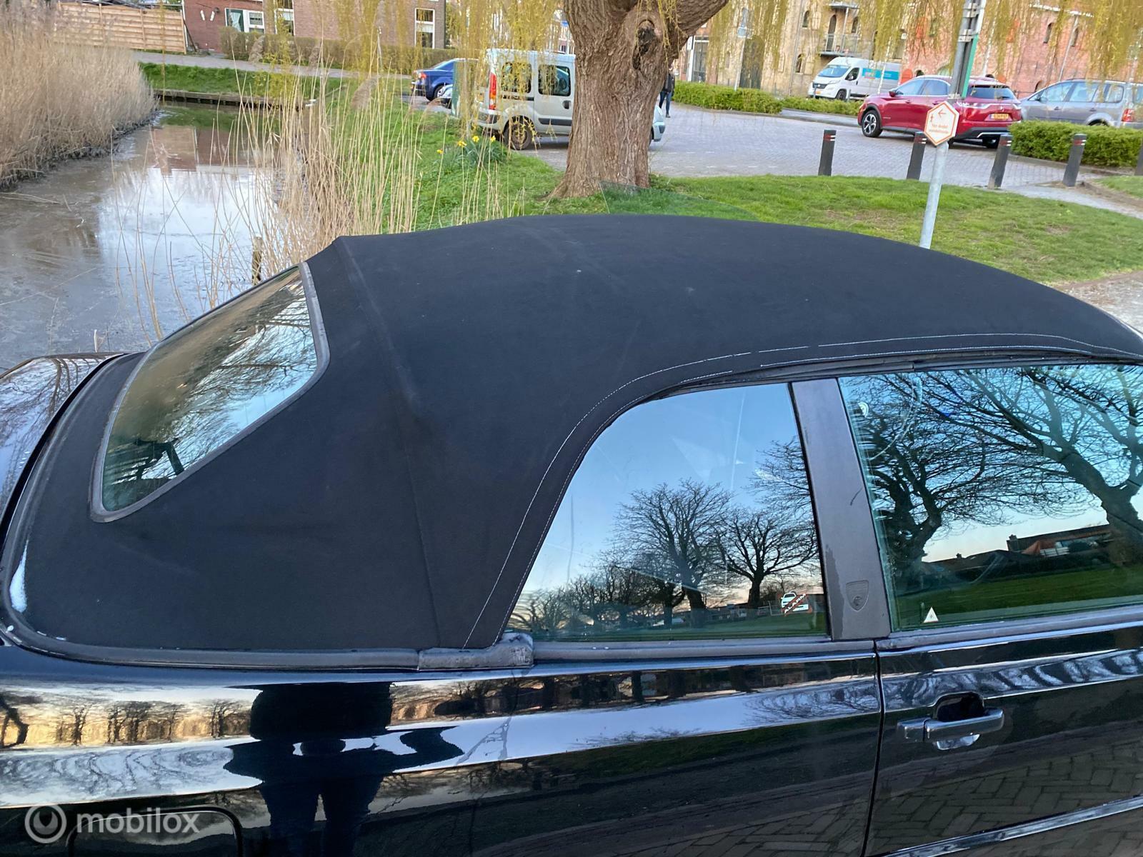 Foto van Volkswagen Golf Cabrio