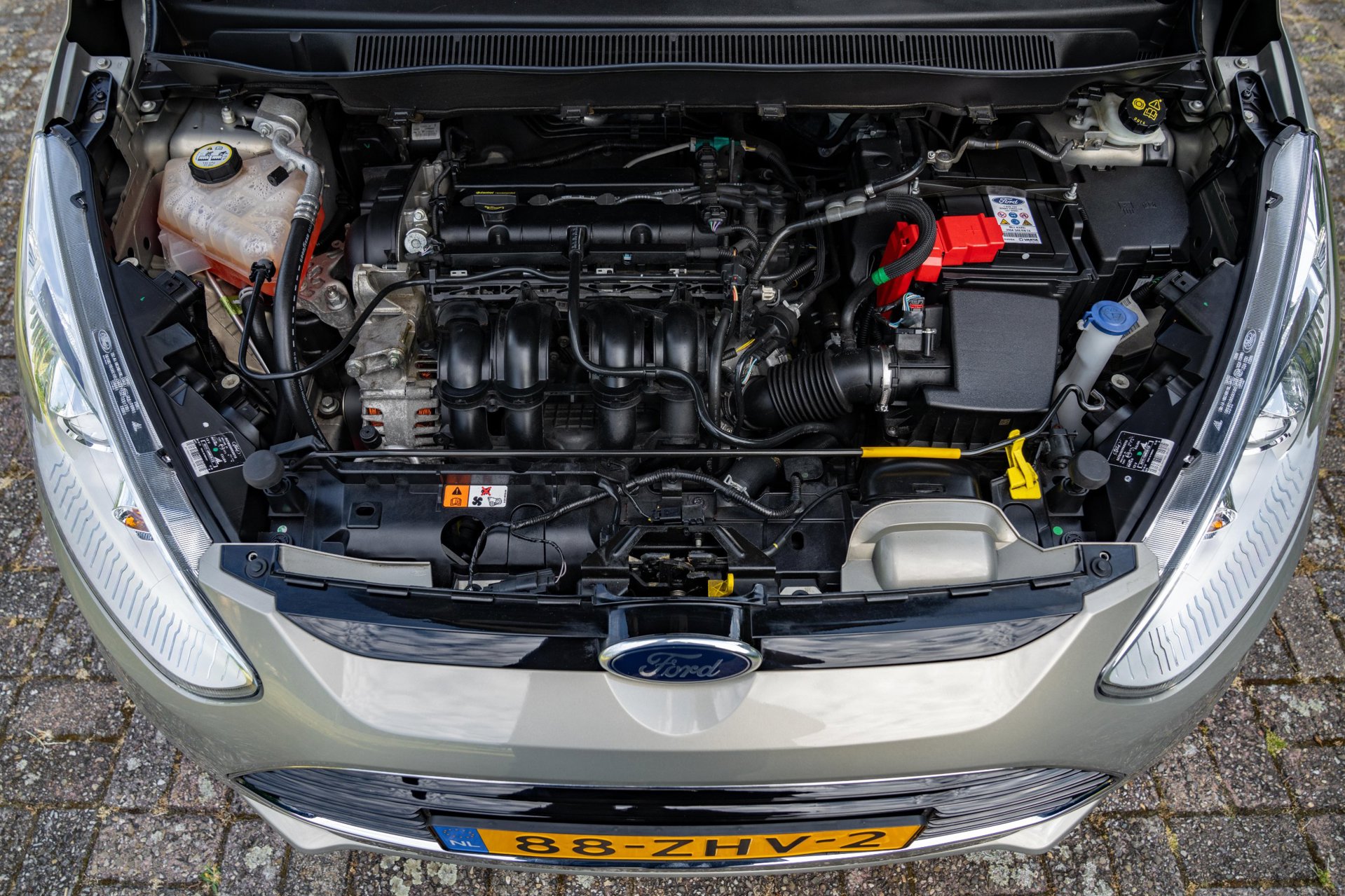 Foto van Ford B-max