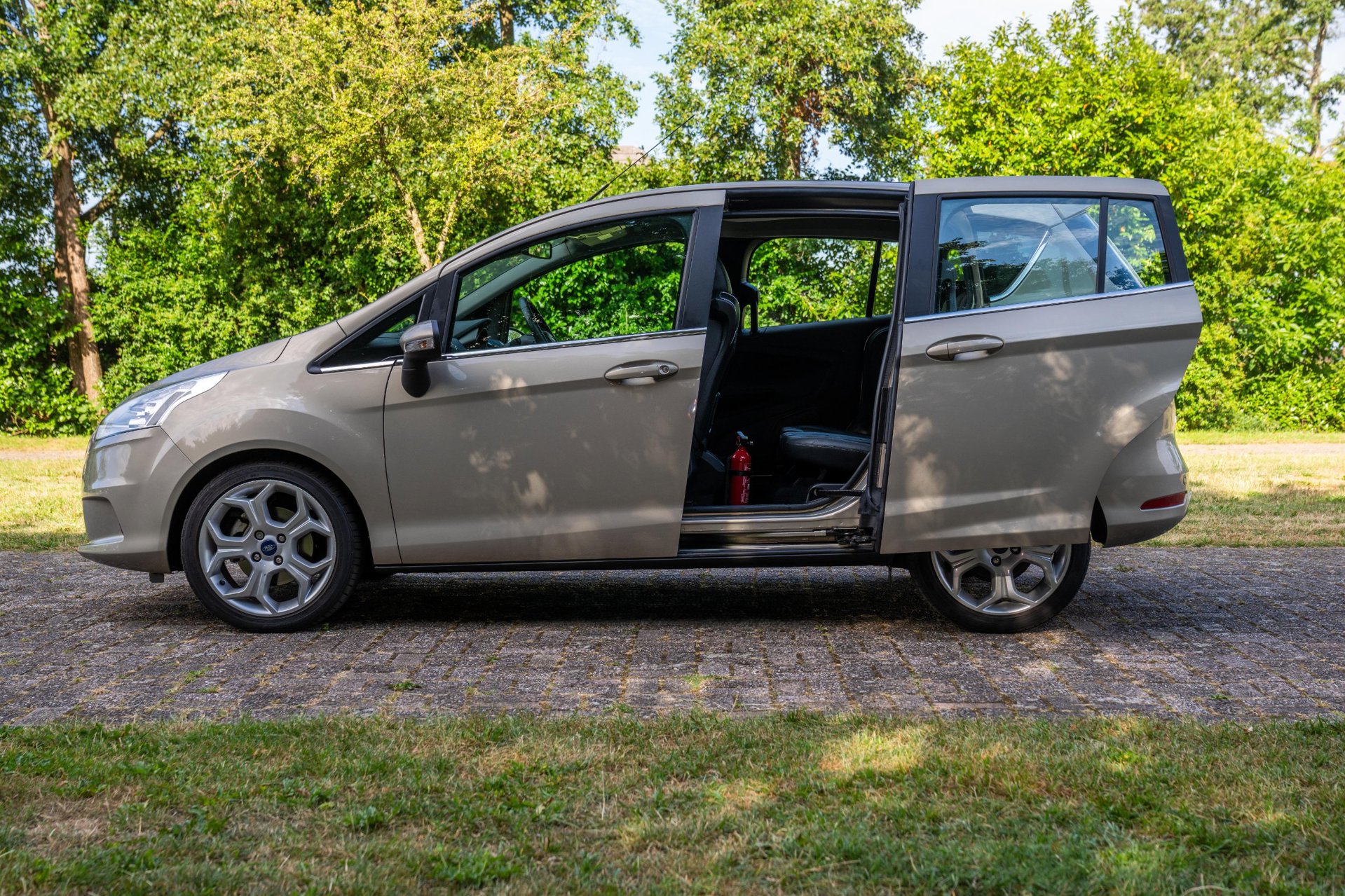 Foto van Ford B-max
