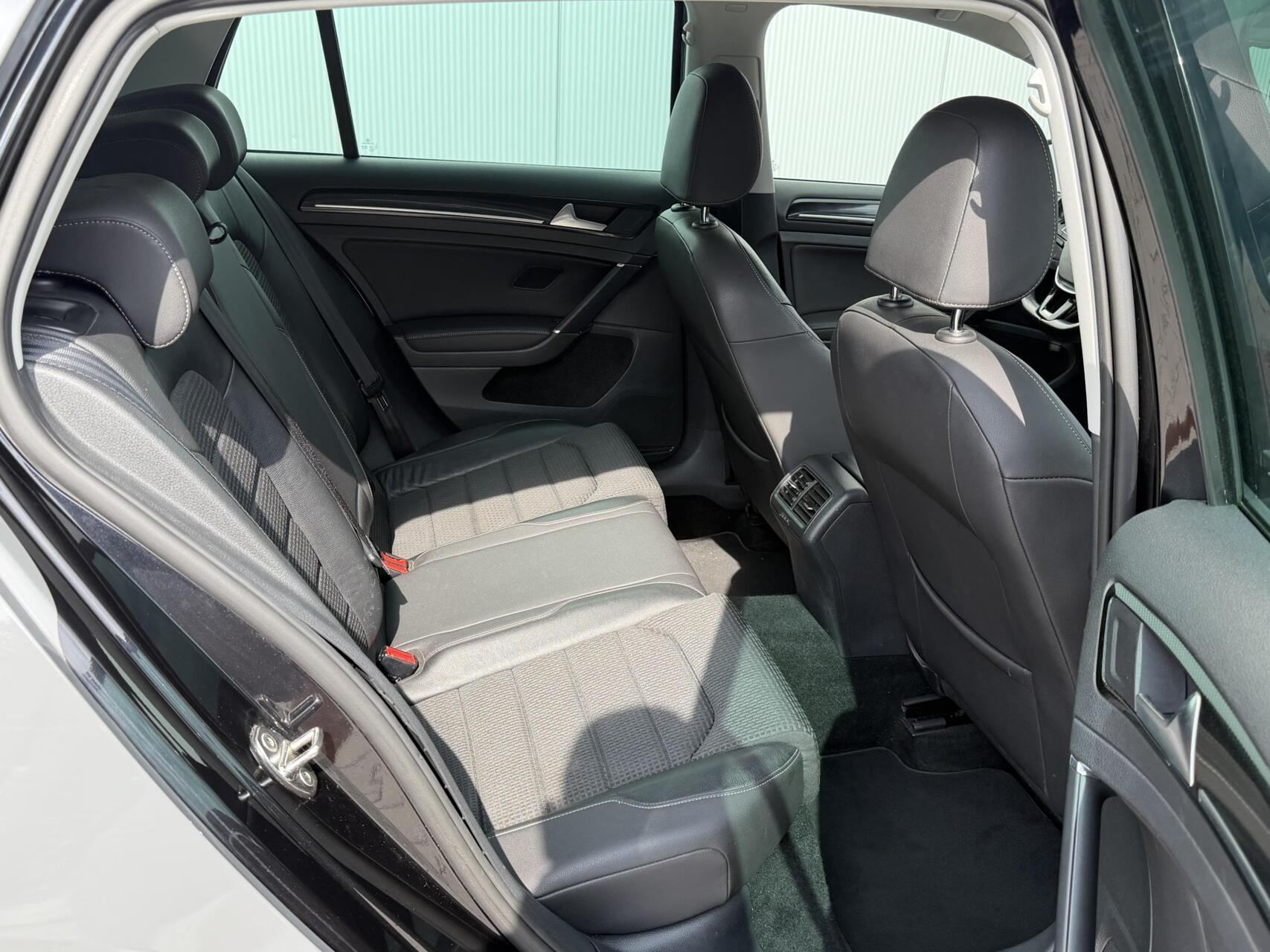 Foto van Volkswagen Golf