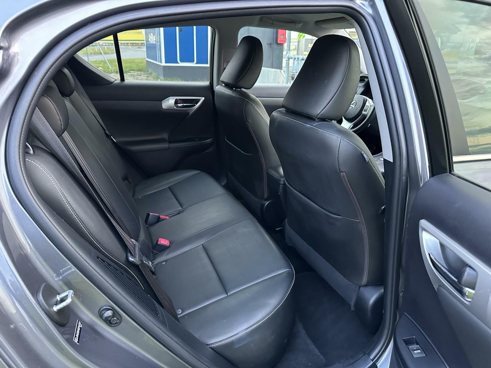 Foto van Lexus CT