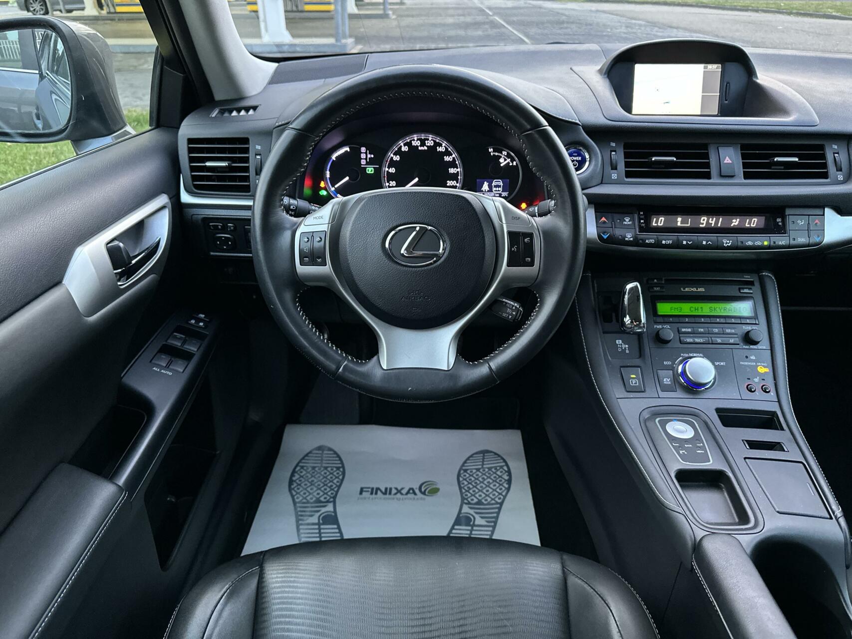 Foto van Lexus CT