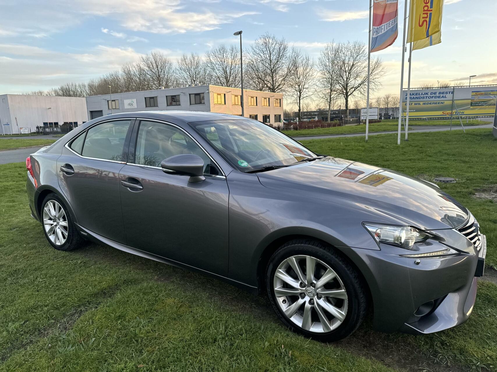 Foto van Lexus Is