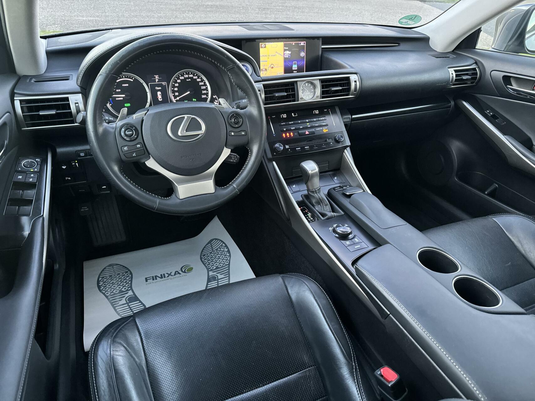 Foto van Lexus Is