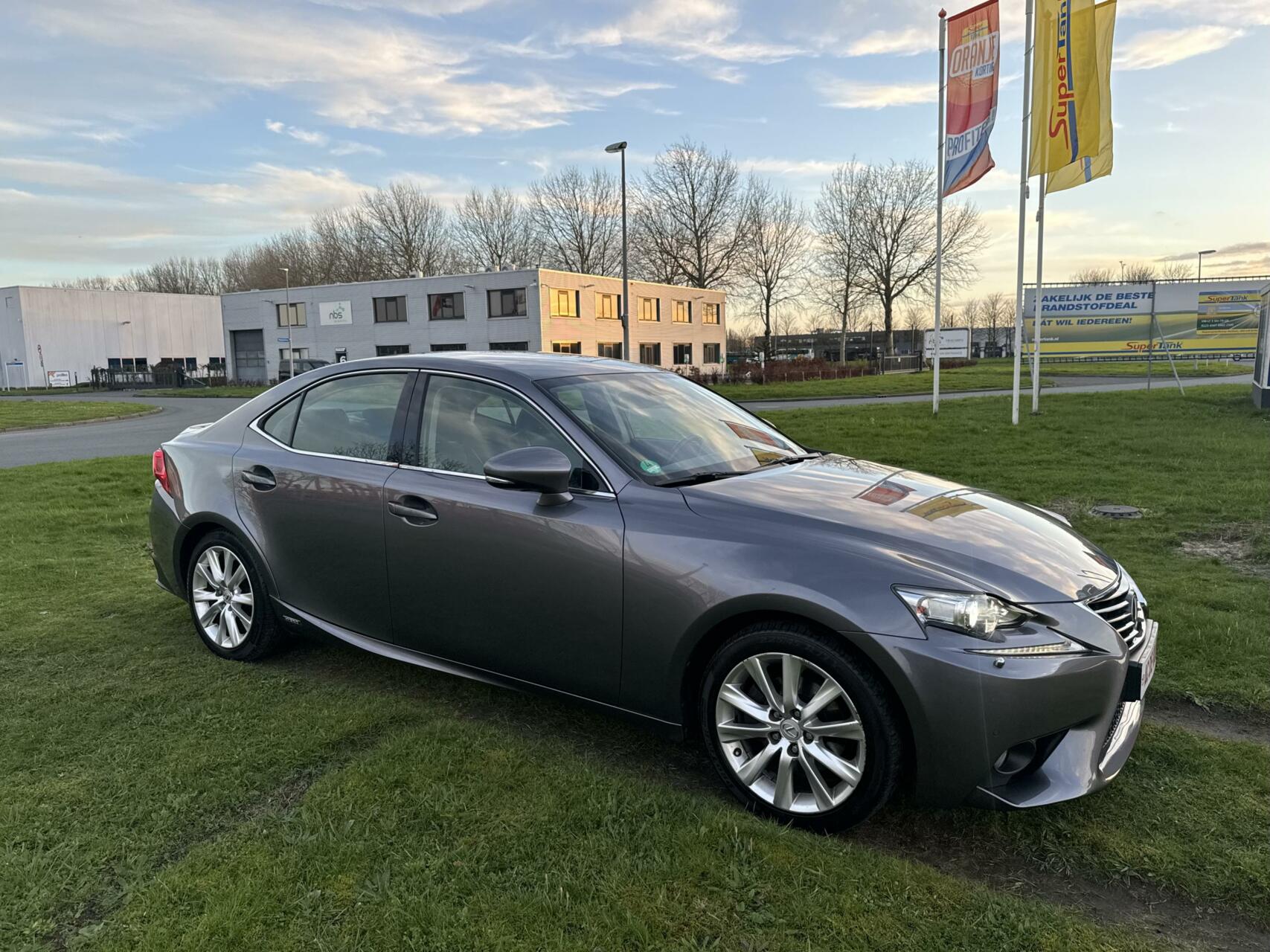 Foto van Lexus Is