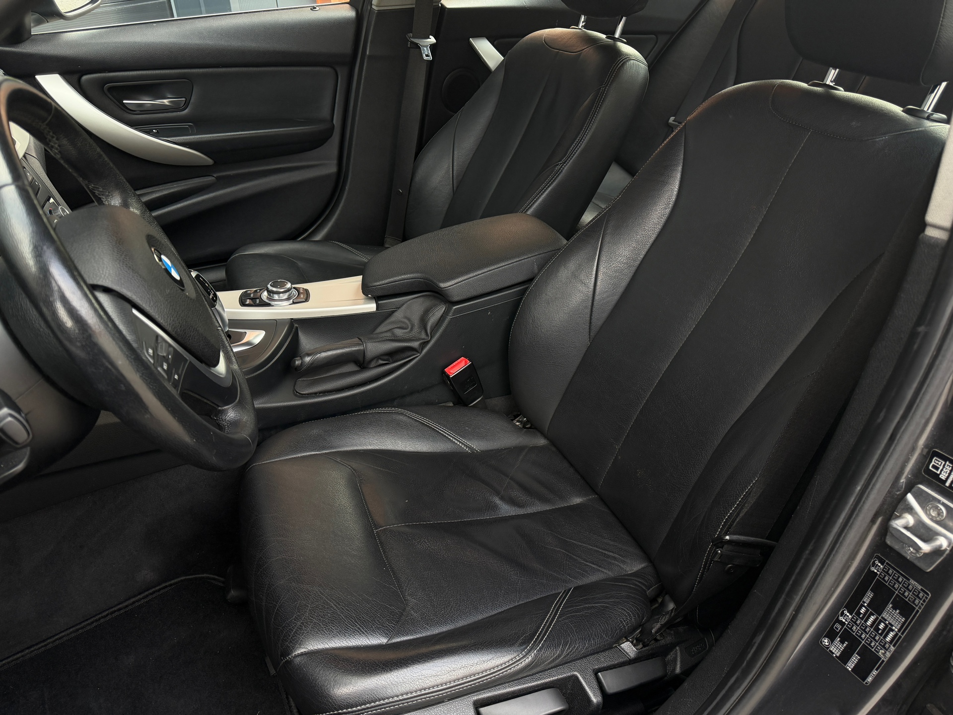 Foto van BMW 320i
