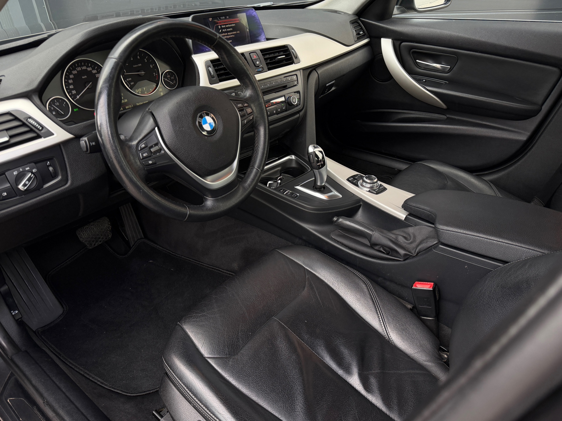 Foto van BMW 320i