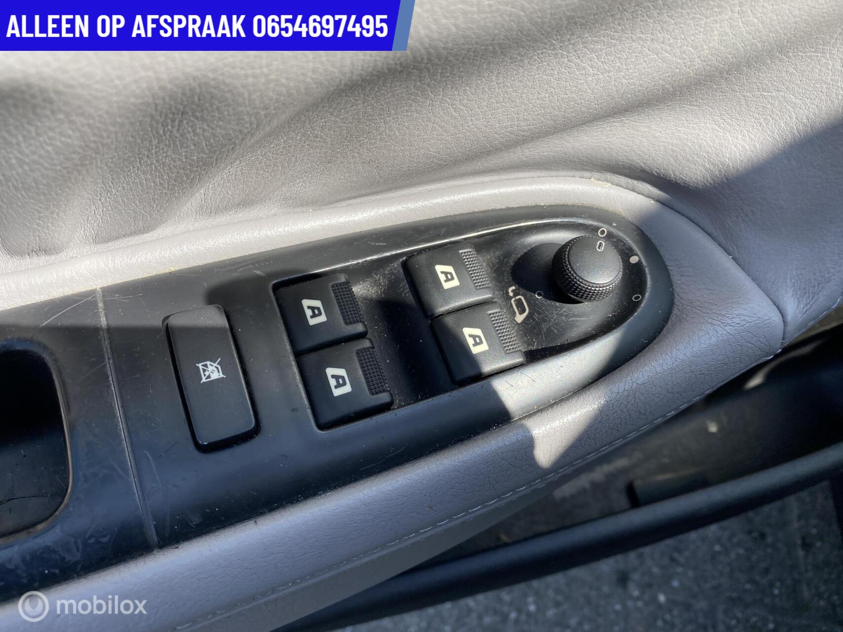 Foto van Peugeot 607