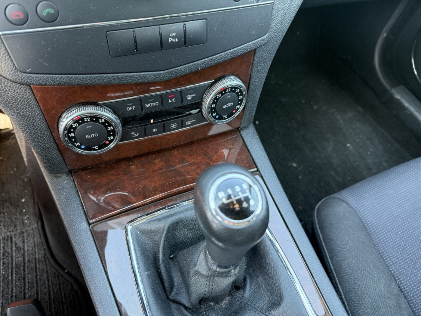 Foto van Mercedes-Benz C 200 Kompressor