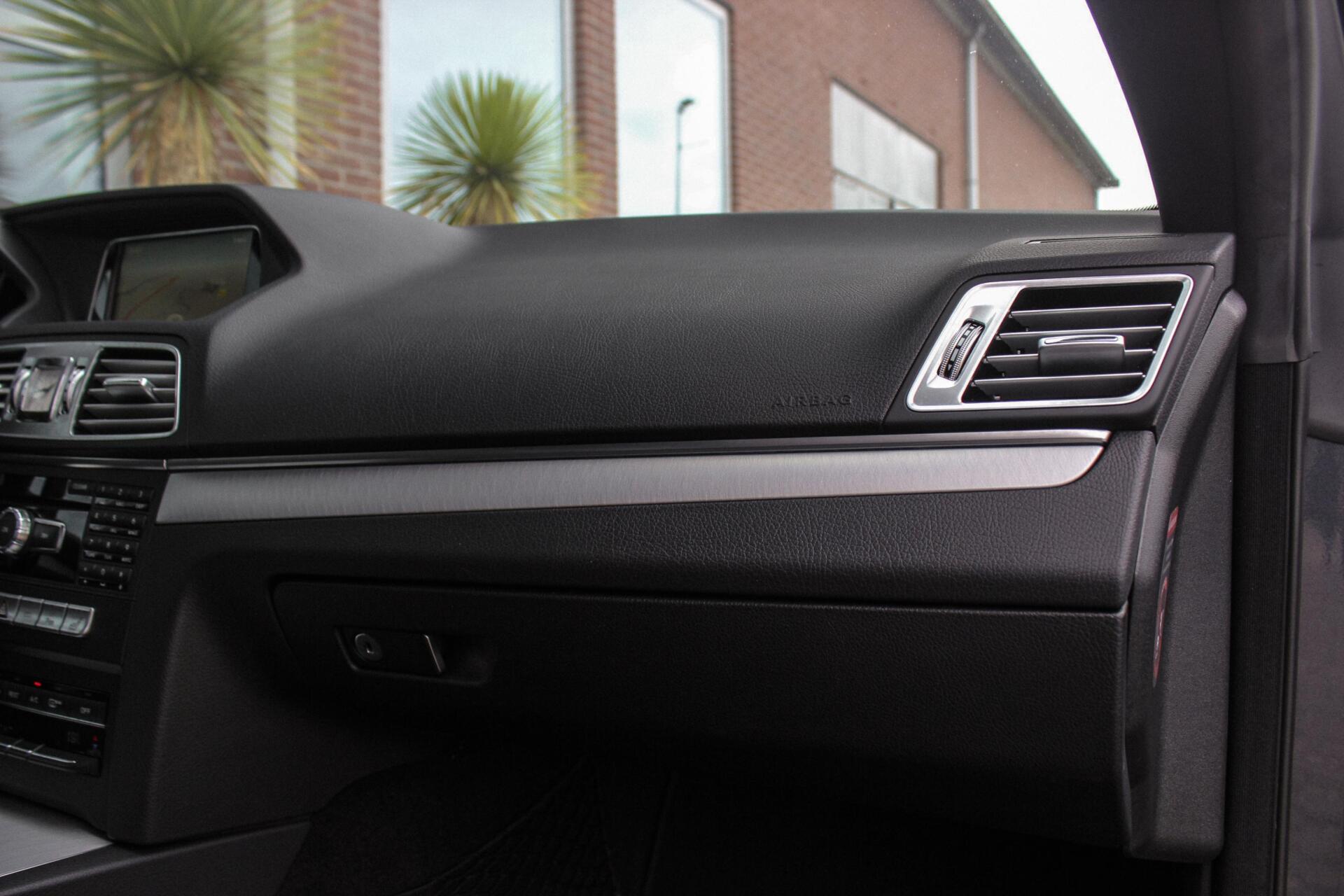 Foto van Mercedes-Benz E 200