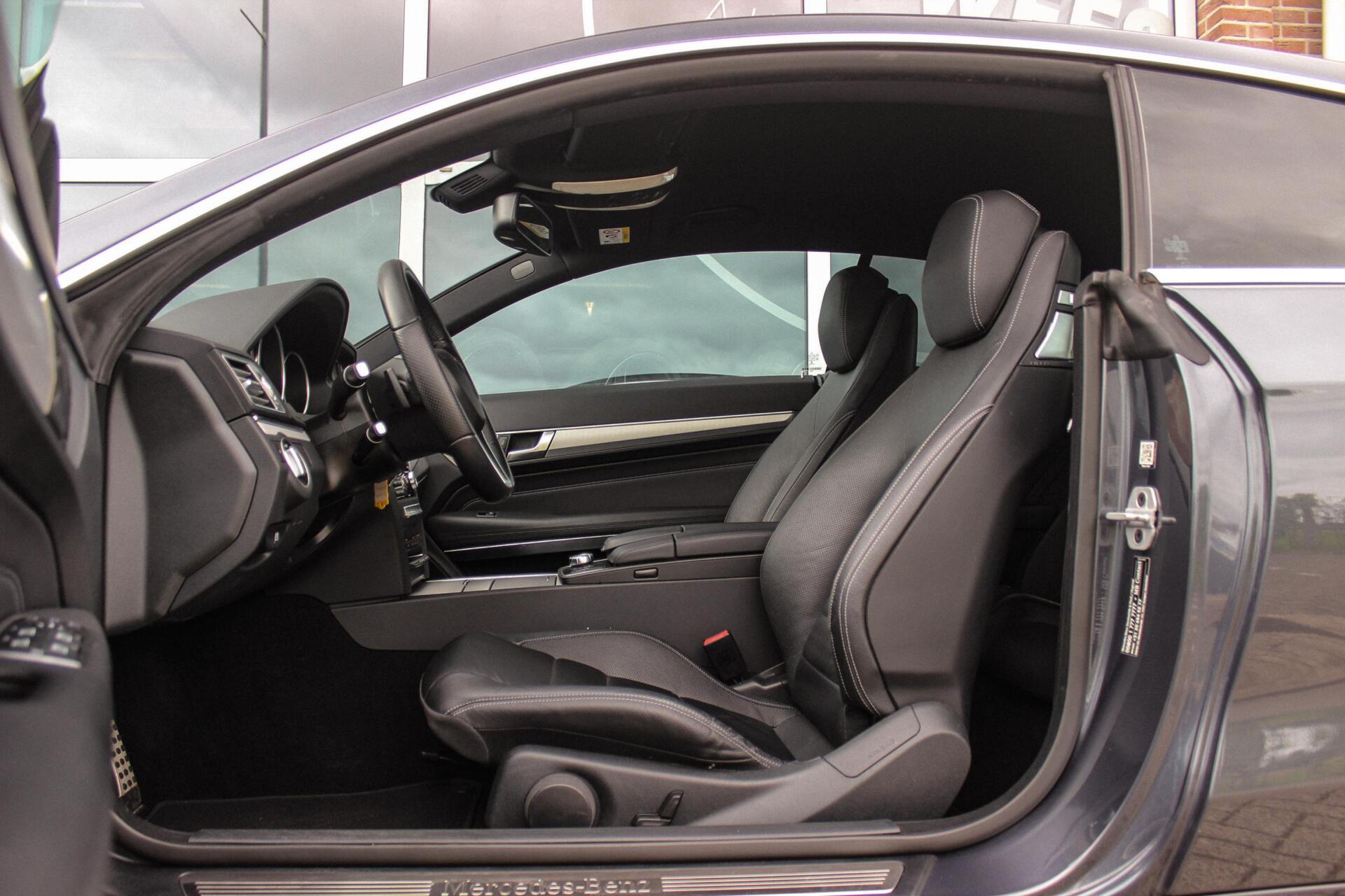 Foto van Mercedes-Benz E 200
