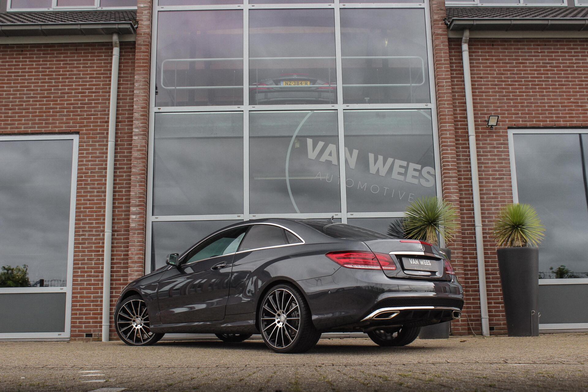 Foto van Mercedes-Benz E 200