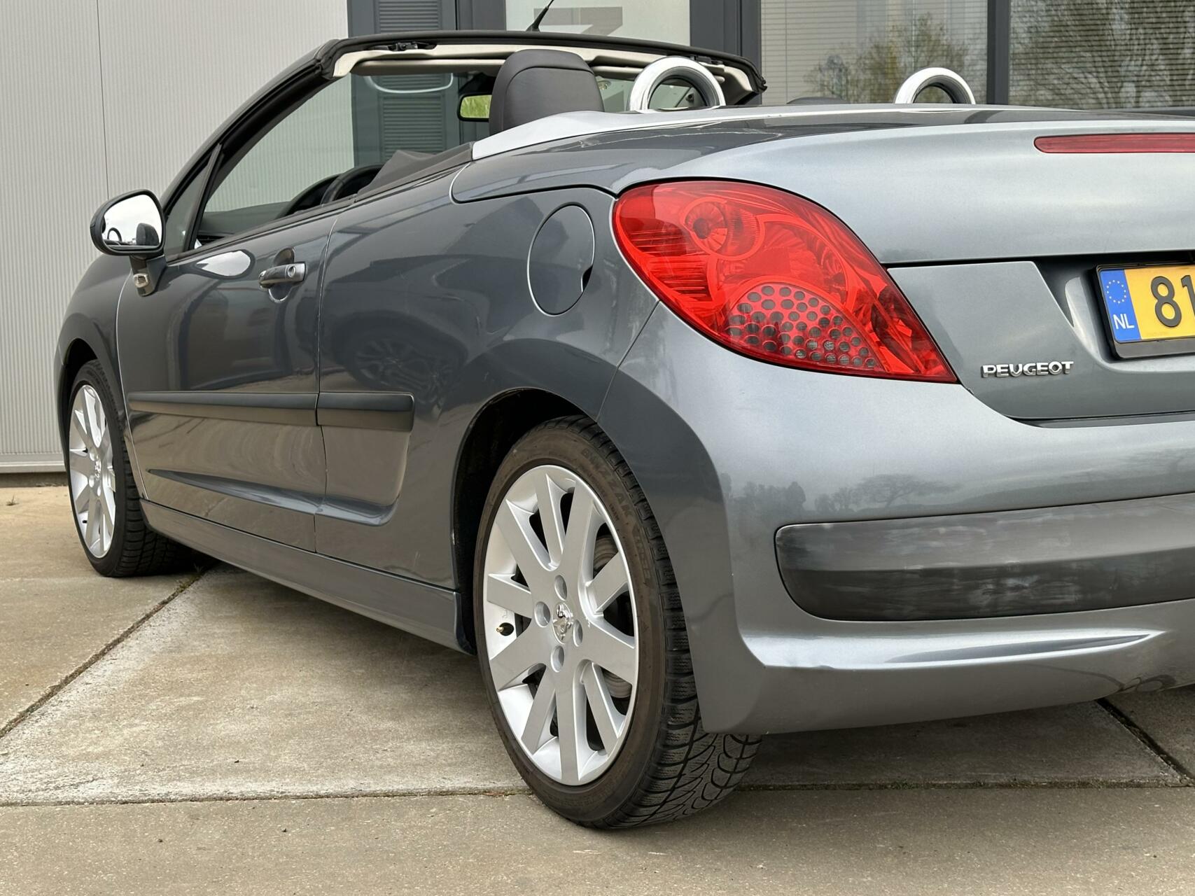 Foto van Peugeot 207 CC