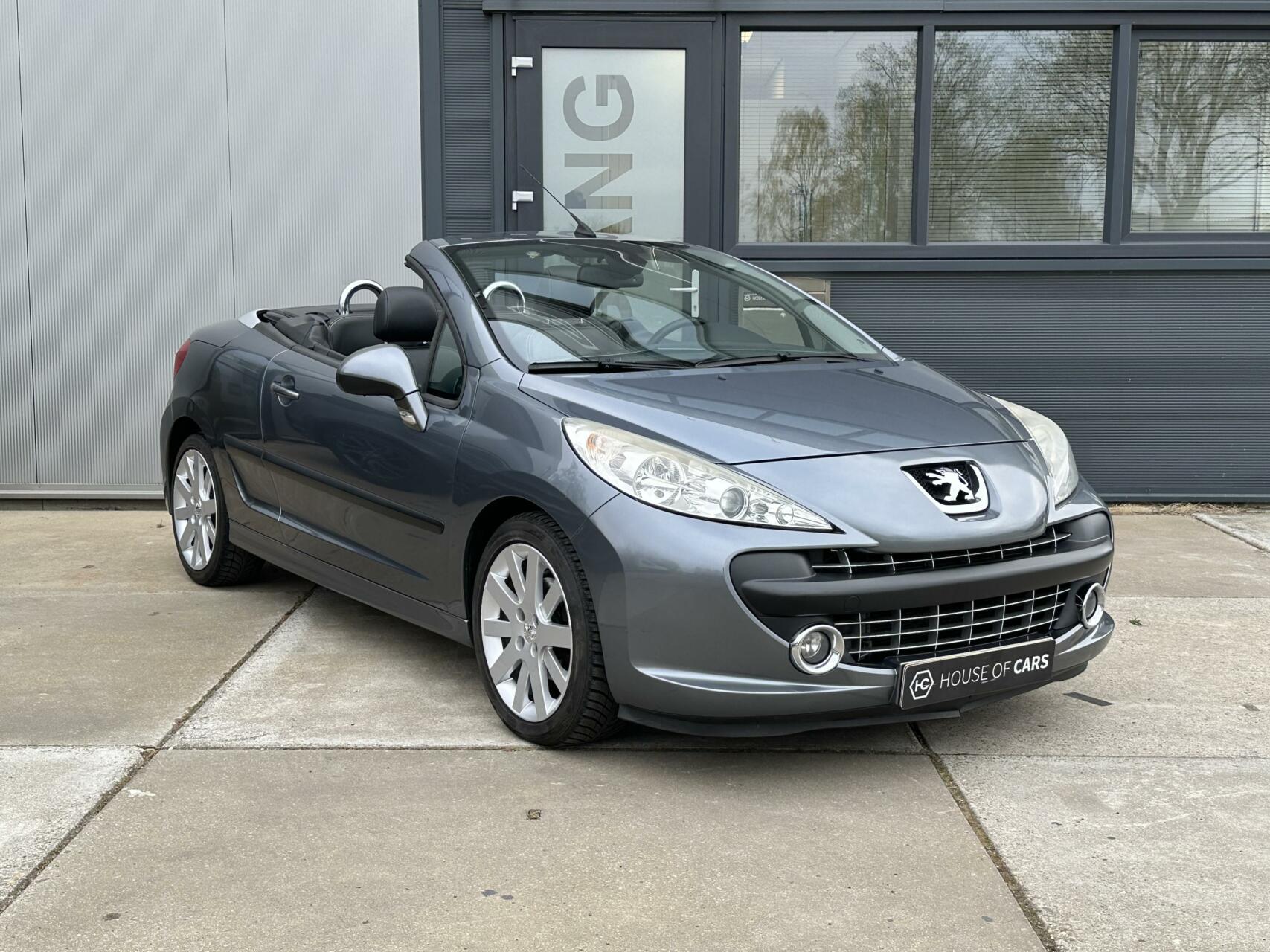 Peugeot 207 CC 1.6 VTi Féline Automaat Clima Youngtimer NAP 2007 - voorkant