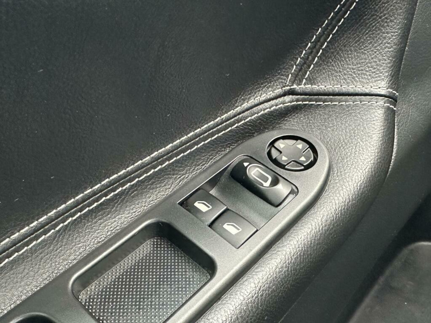 Foto van Peugeot 207 CC