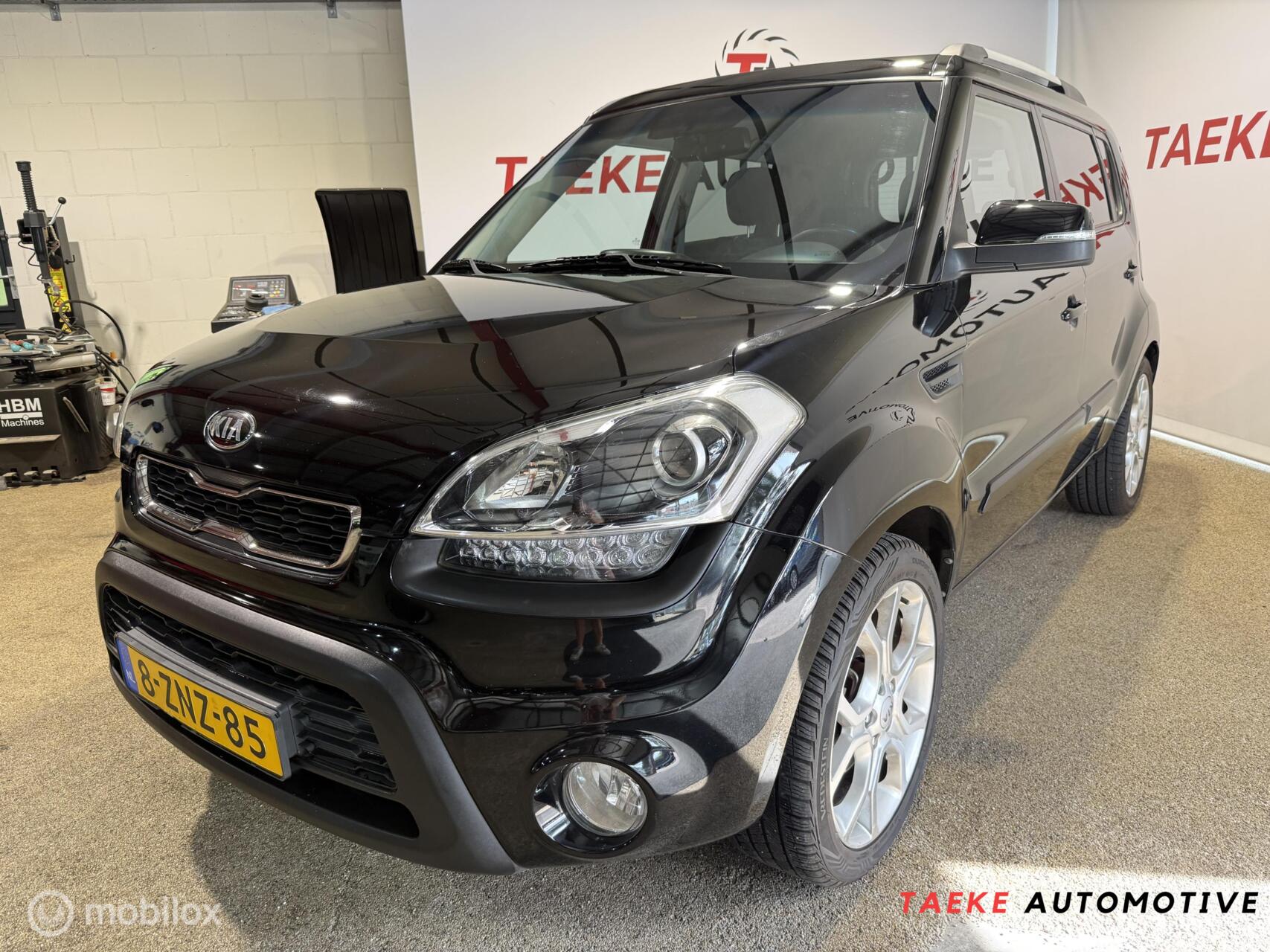 Kia Soul 1.6 Rhythm CLIMA/STOELV/PSENSOR/KEYLESS/APK 2013 - voorkant