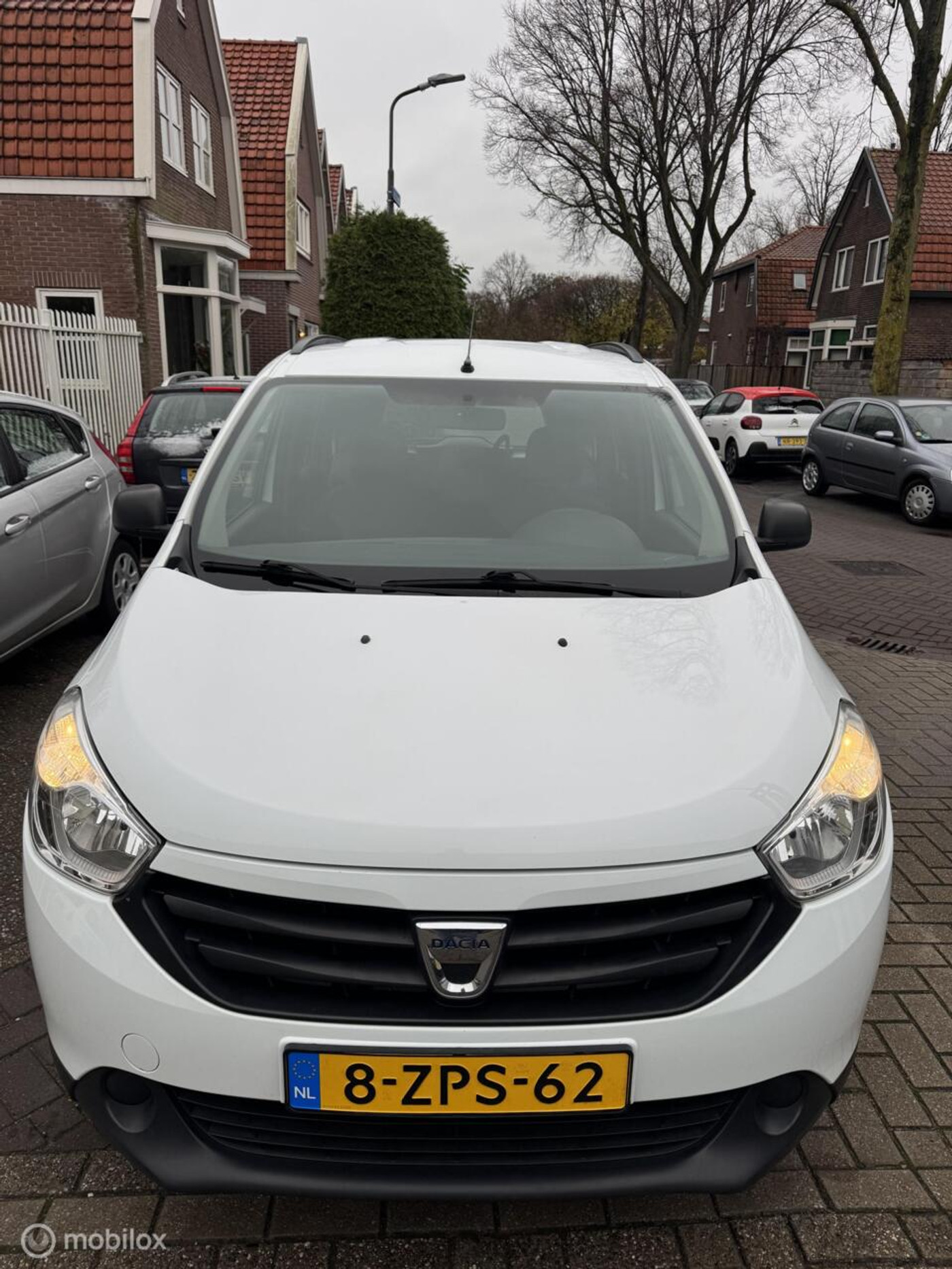 Foto van Dacia Lodgy