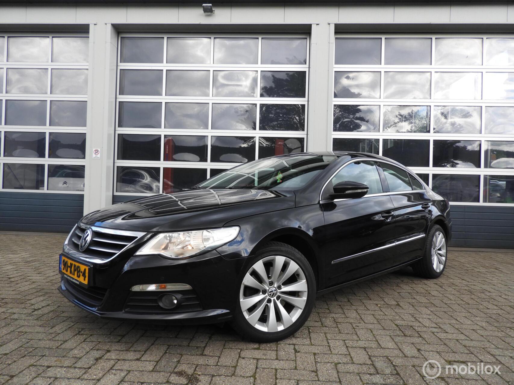 Volkswagen Passat CC 1.8 TSI 4p. 2010 - voorkant