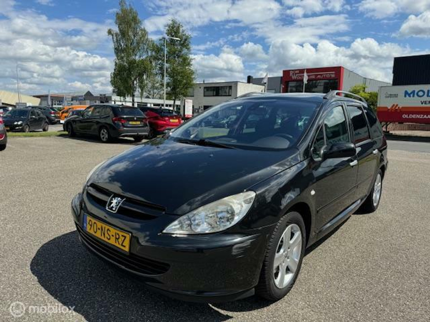 Peugeot 307 SW 2.0 16V Pack nette auto komt met nieuwe APK 2004 - voorkant