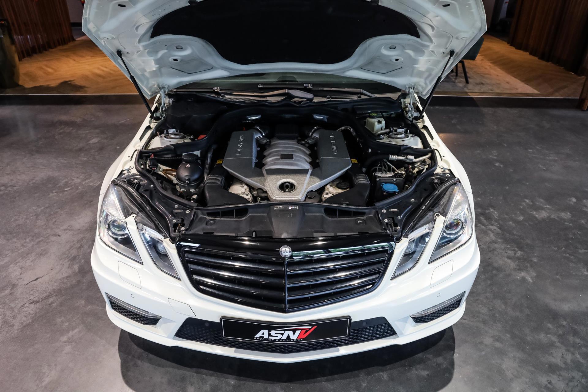 Foto van Mercedes-Benz E 63 AMG