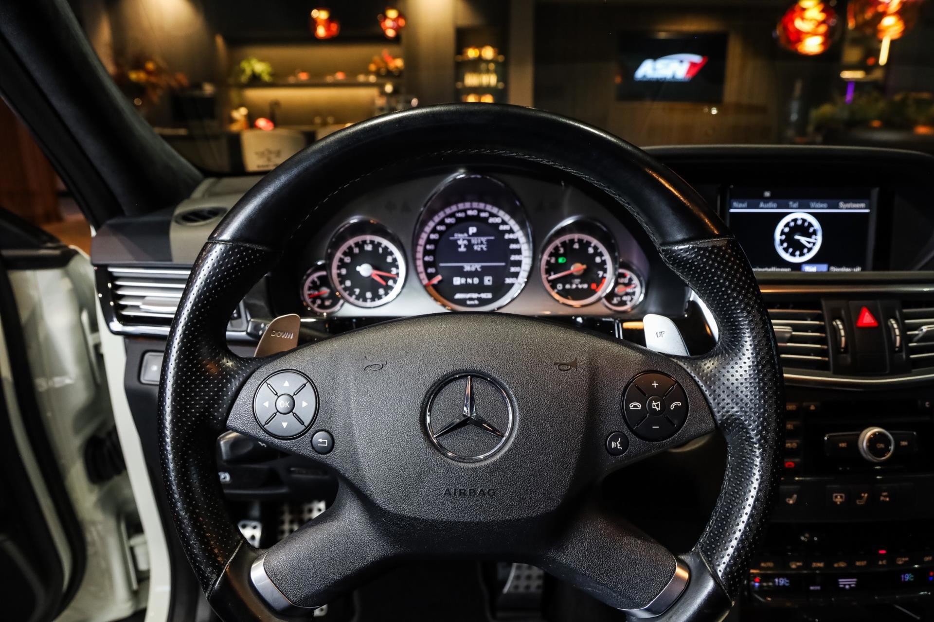 Foto van Mercedes-Benz E 63 AMG
