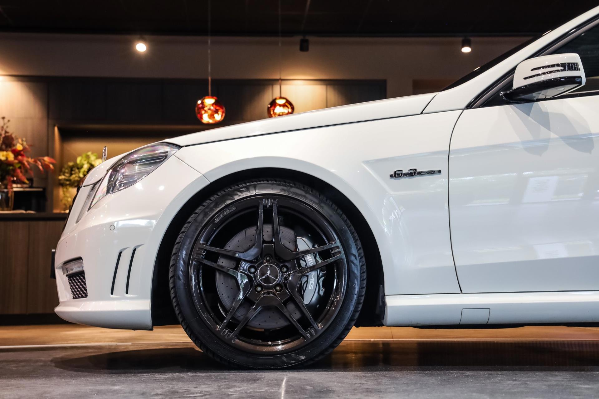 Foto van Mercedes-Benz E 63 AMG