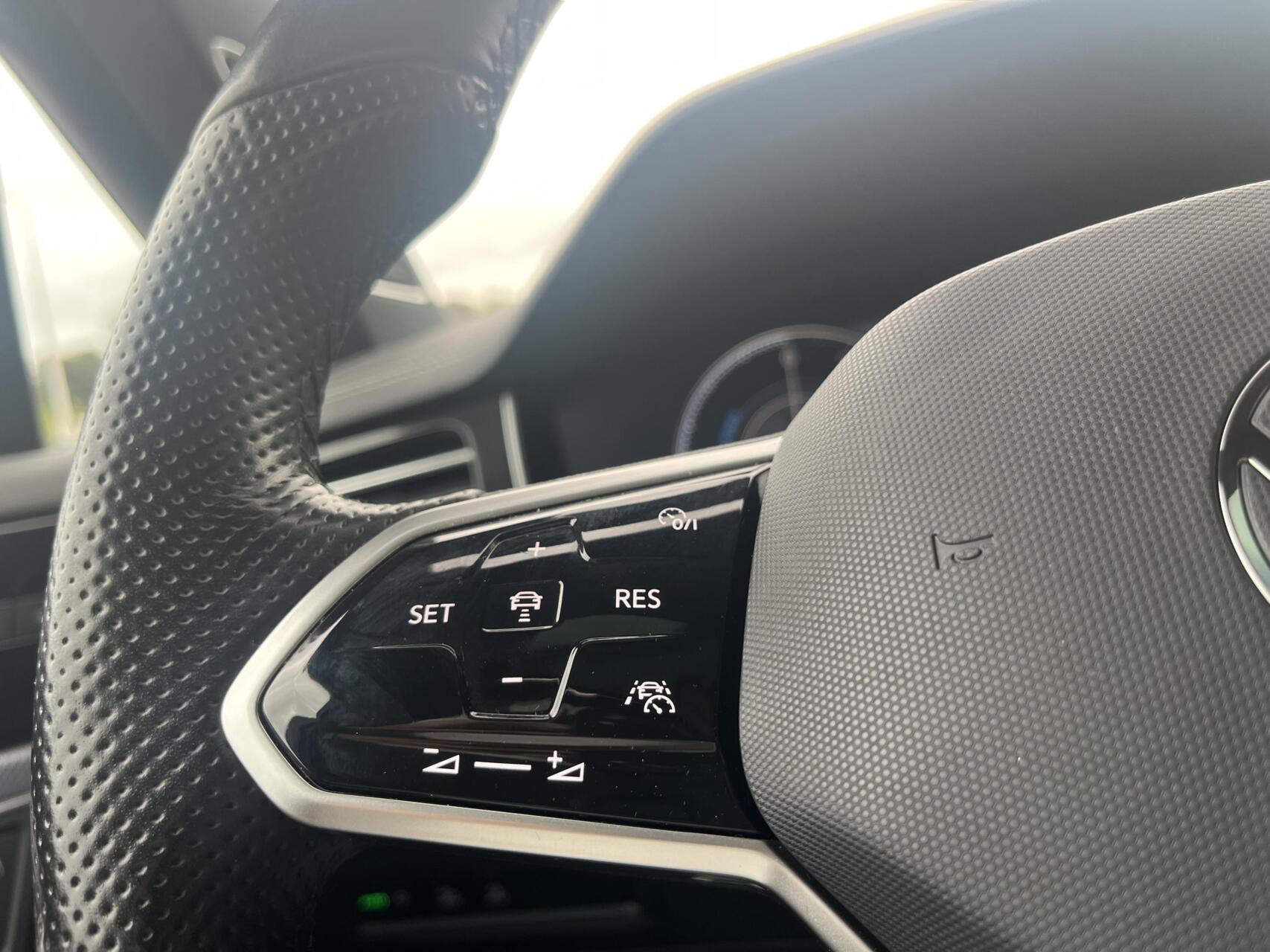 Foto van Volkswagen Touareg R