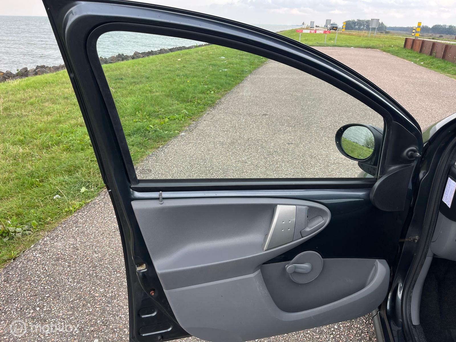 Foto van Peugeot 107