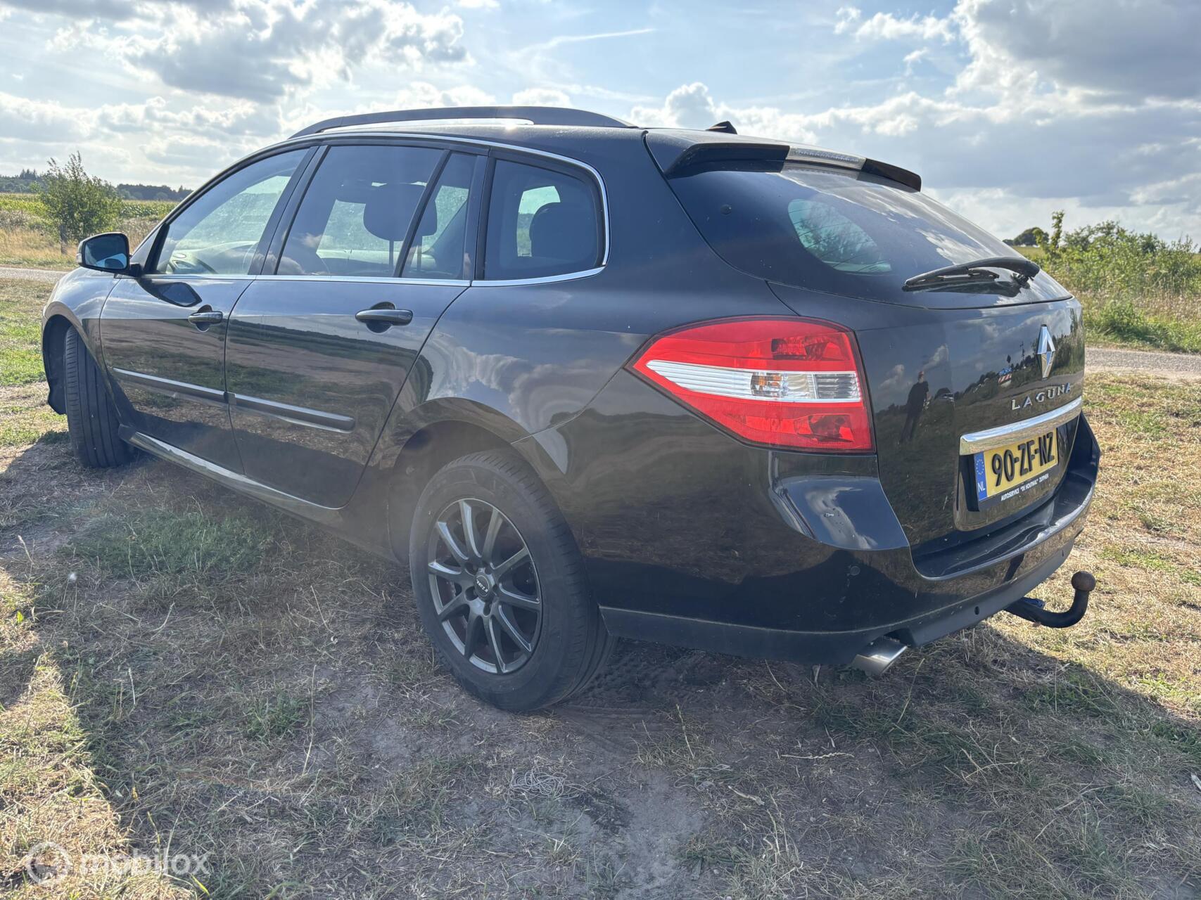 Foto van Renault Laguna Estate