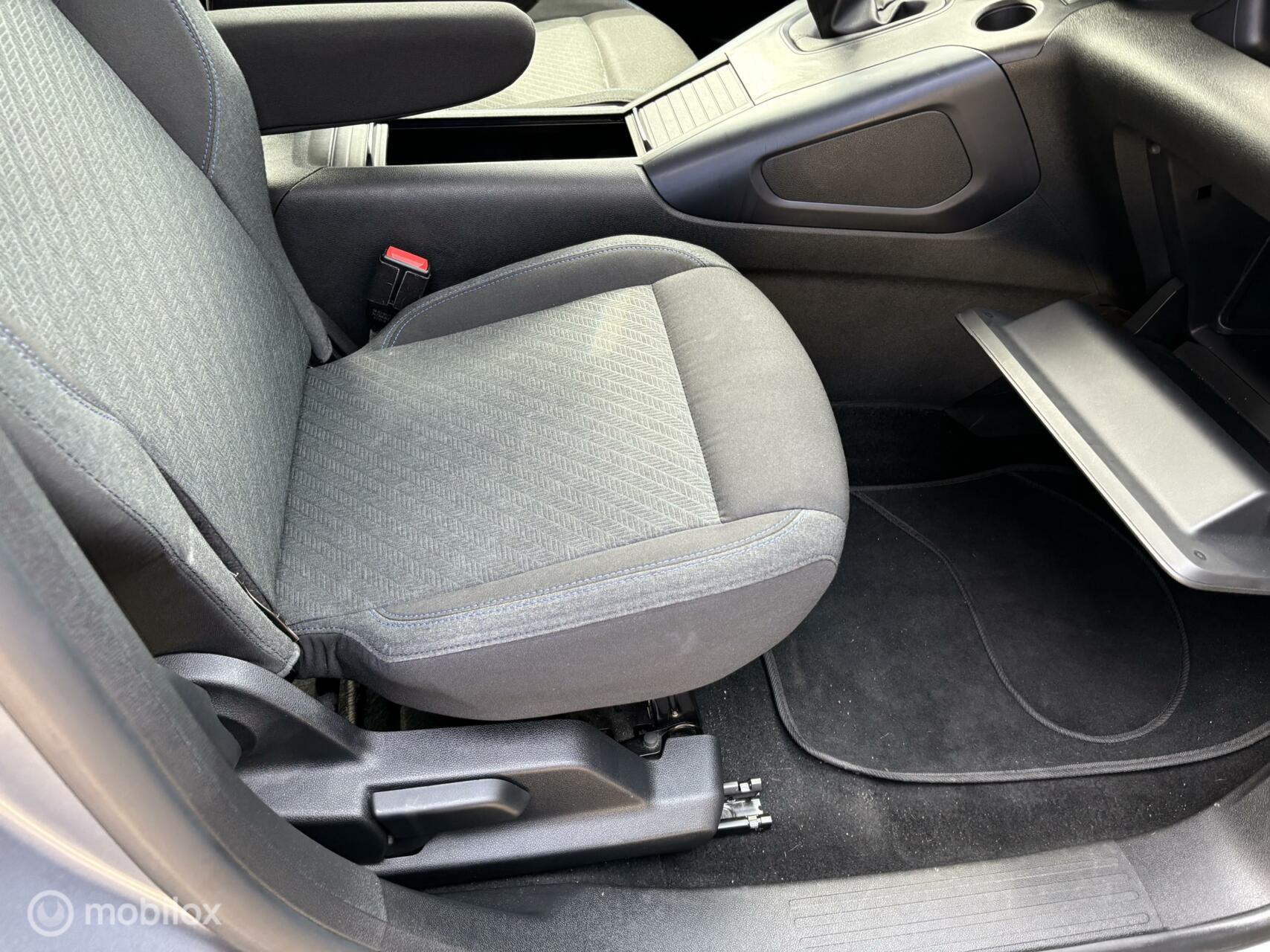 Foto van Peugeot Rifter