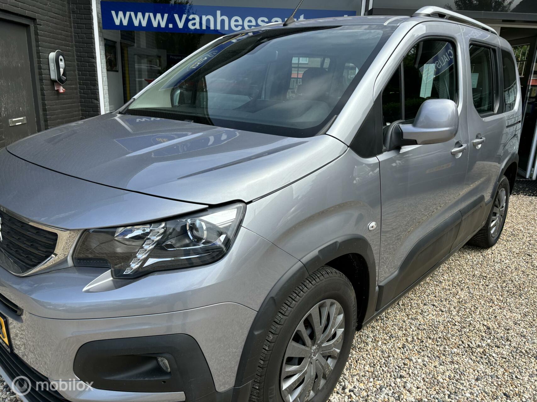 Foto van Peugeot Rifter