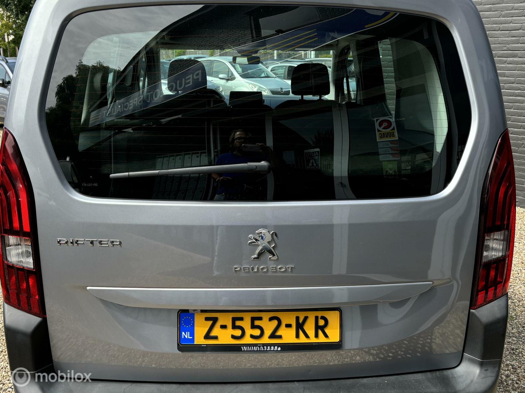 Foto van Peugeot Rifter