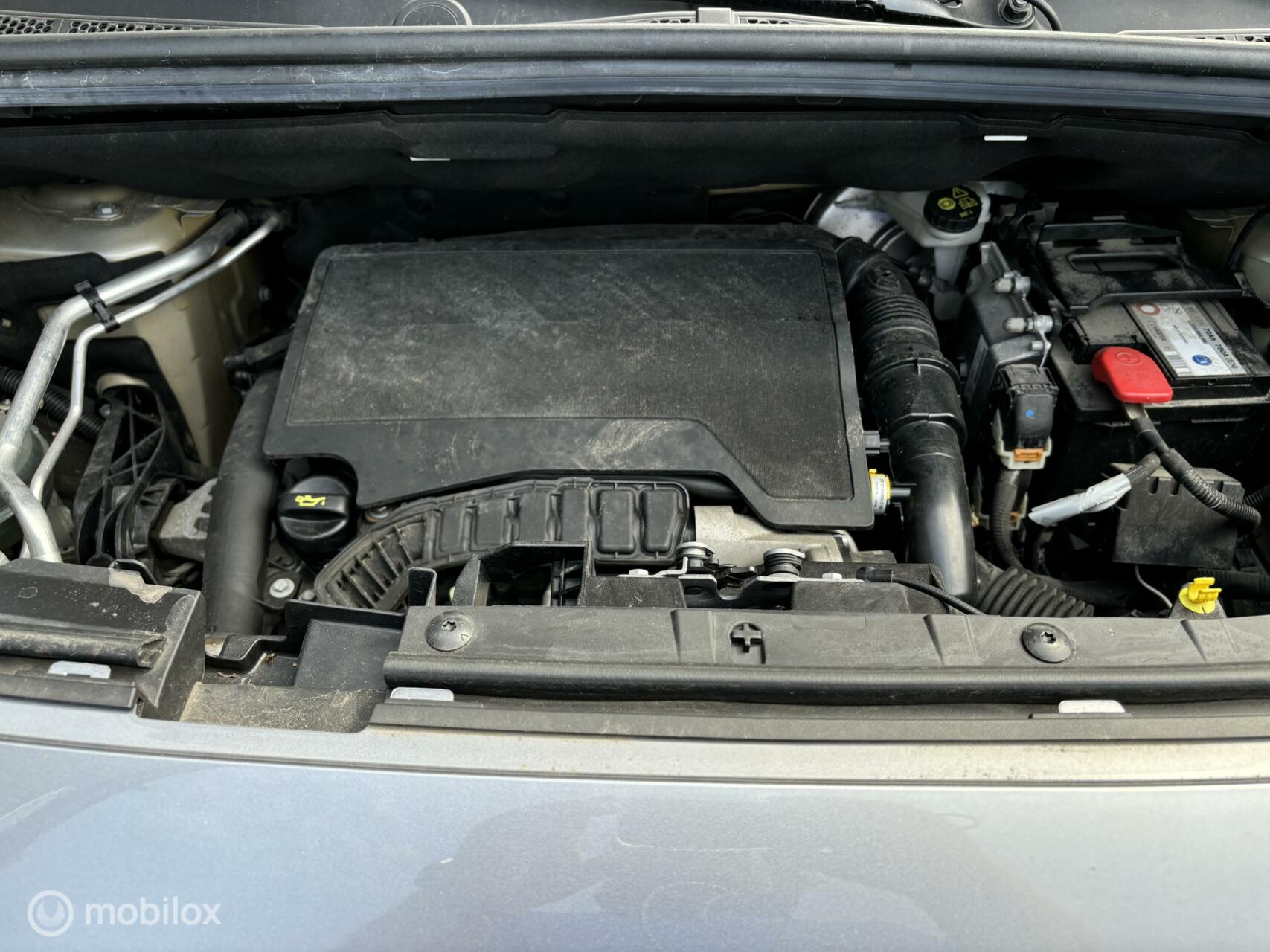Foto van Peugeot Rifter