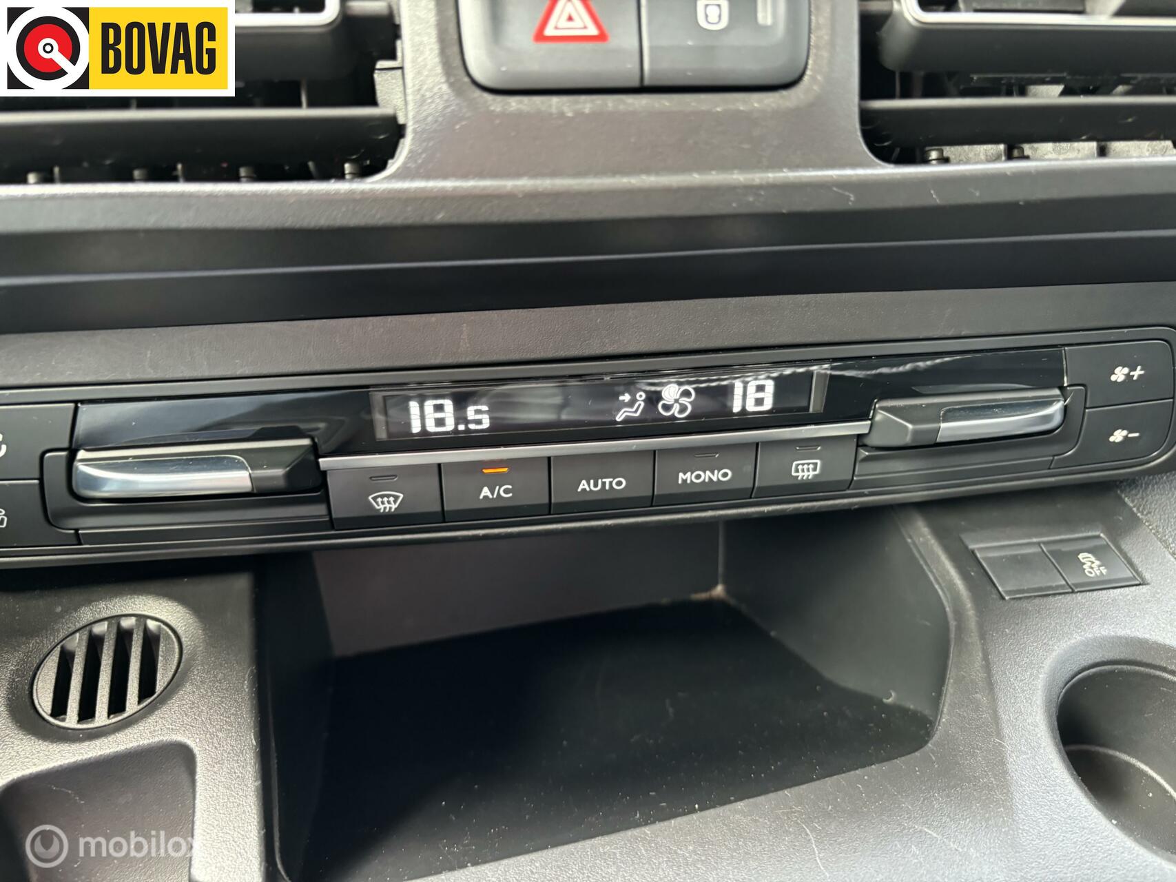 Foto van Peugeot Rifter
